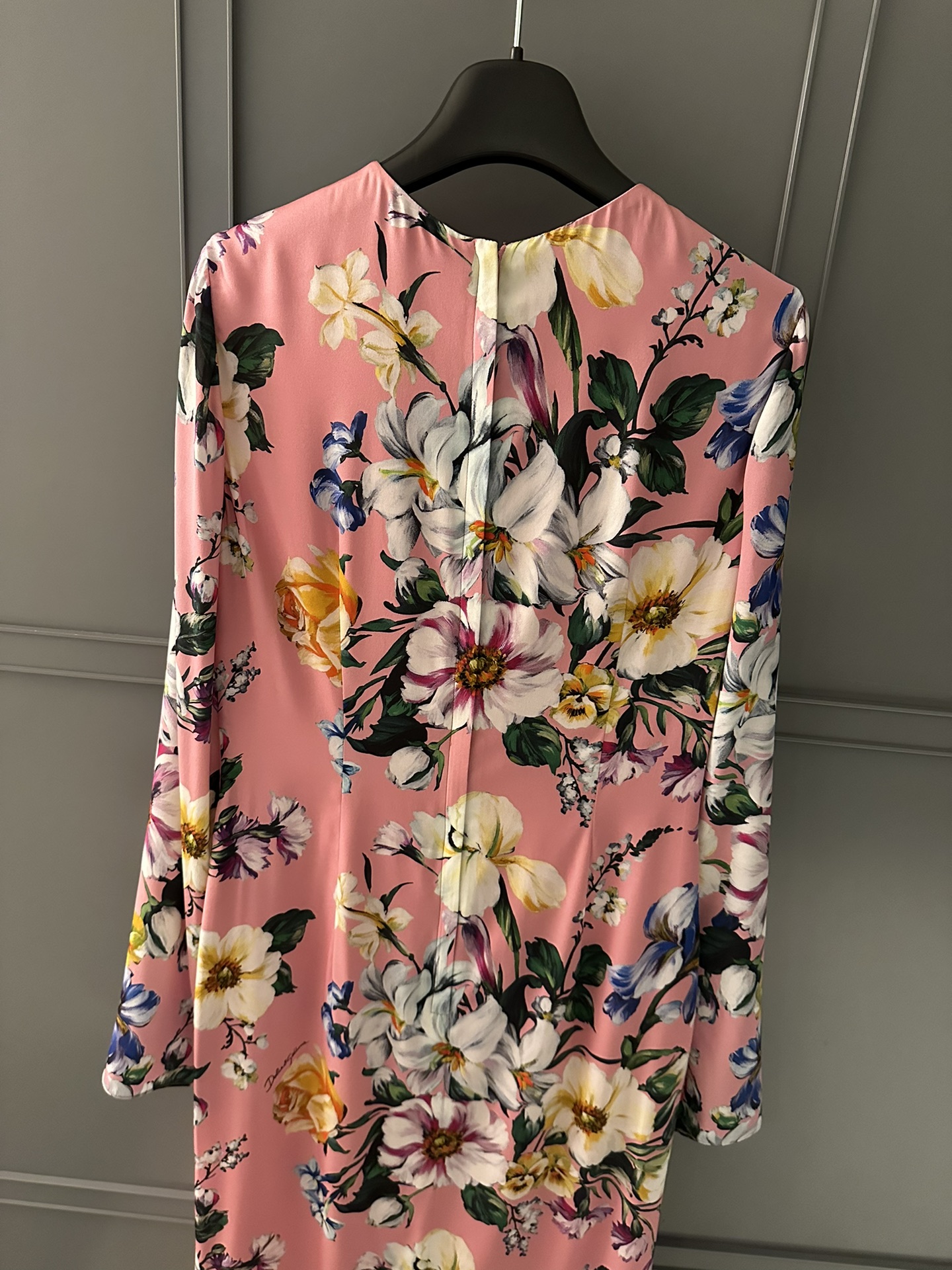 26春夏新品❤️印花连衣裙！粉色优雅现货36-38-40-42