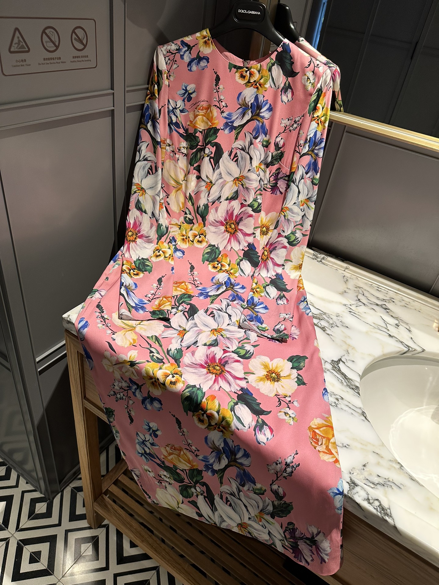 26春夏新品❤️印花连衣裙！粉色优雅现货36-38-40-42