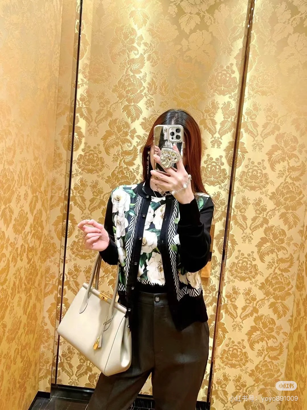 NO:313923,Cardigan line-up 25 spring and summer new peony series!  Silk splicing yarn!  The yarn is all silk fabric!  High quality!  36-38-40-4,,real silk,alexander wang19860909开衫排单25春夏新品牡丹花系列！真丝拼接纱线！纱线全都是真丝面料！高品质！36-38-40-4,,real silk,alexander wang,Women's clothing