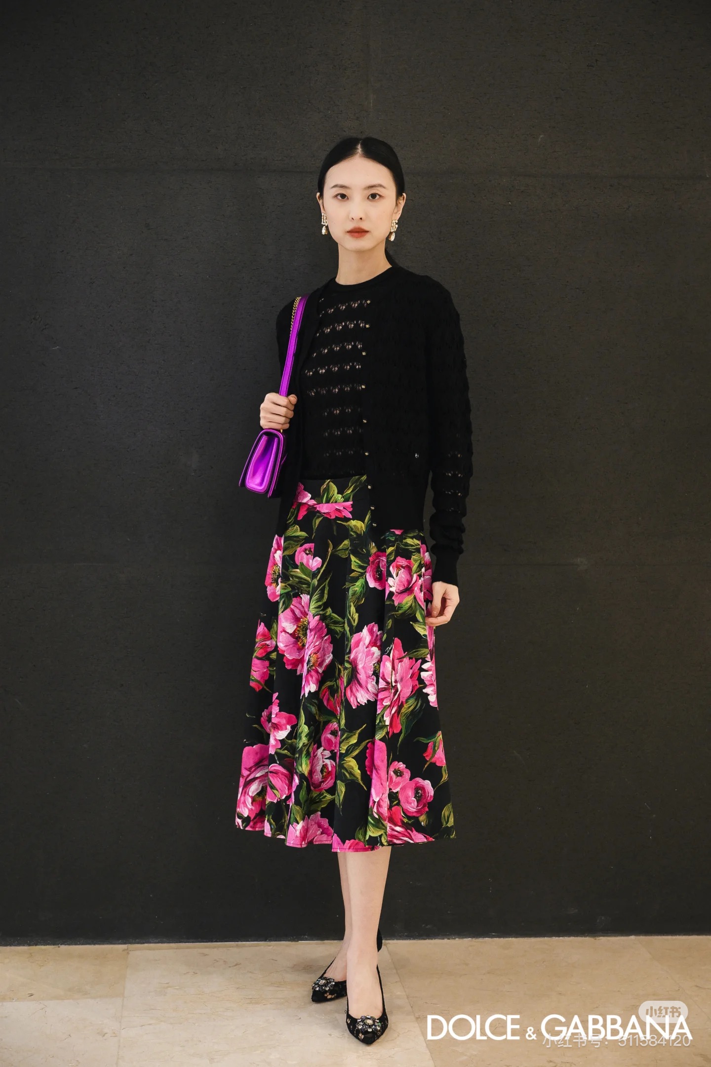NO:315904,New spring and summer jacquard print skirt digital direct injection positioning printing!  In the silk!  Bright colors!  The amount is large and the amount is large!  Spot 36-38-40-4,,skirts,real silk,alexander wang19860909春夏新款提花印花半裙数码直喷定位印花！真丝里寸！颜色鲜亮！用量大摆大！现货36-38-40-4,,skirts,real silk,alexander wang,Women's clothing