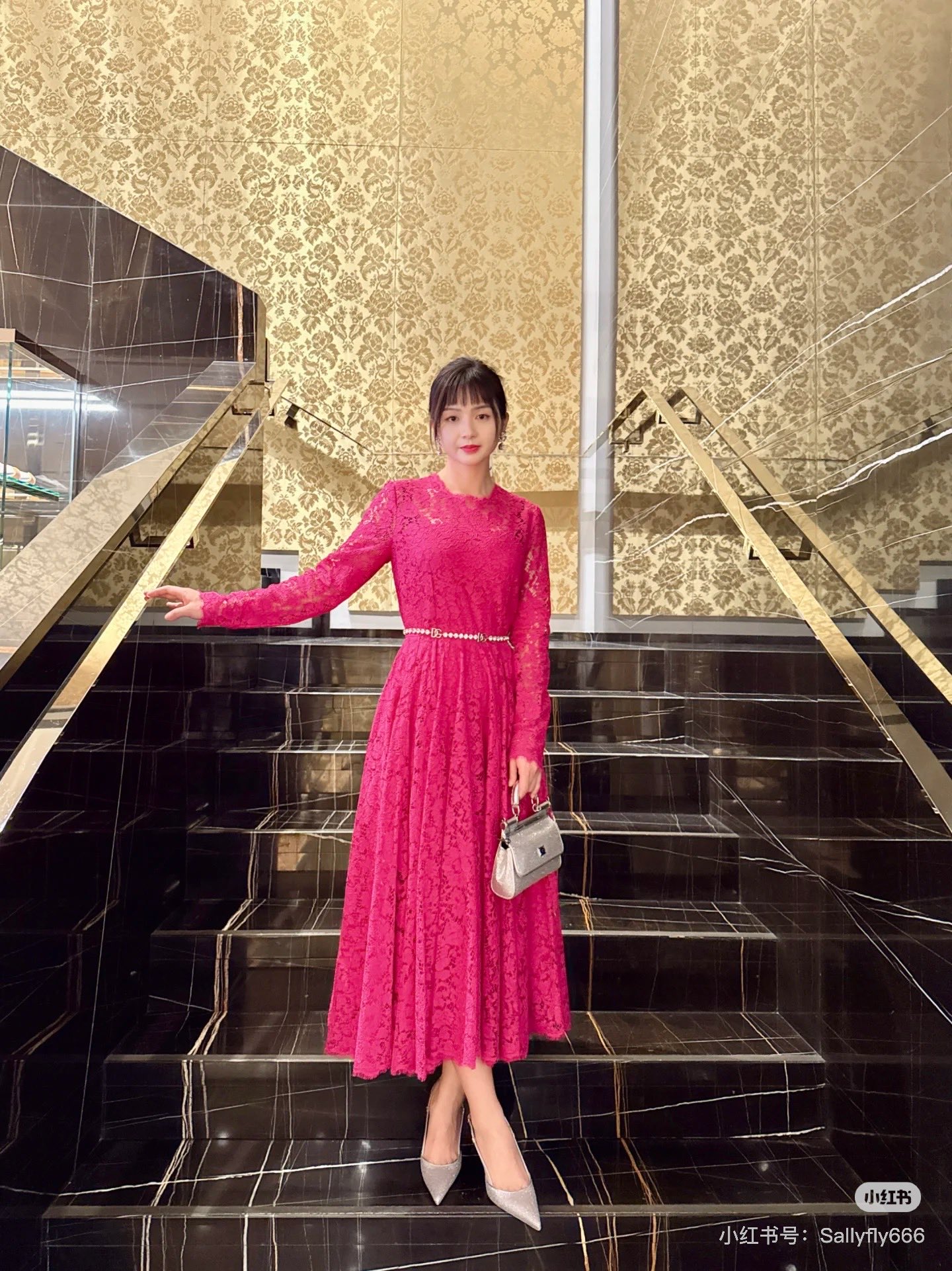 NO:307943,New spring and summer lace sway dress!  In the silk!  The amount of swing is very large and the amount is huge!  Spot 36-38-40-42p, skirts, real silk, alexander wang19860909春夏新款蕾丝大摆连衣裙！真丝里寸！摆量超大用量巨多！现货36-38-40-42p,,skirts,real silk,alexander wang,Women's clothing