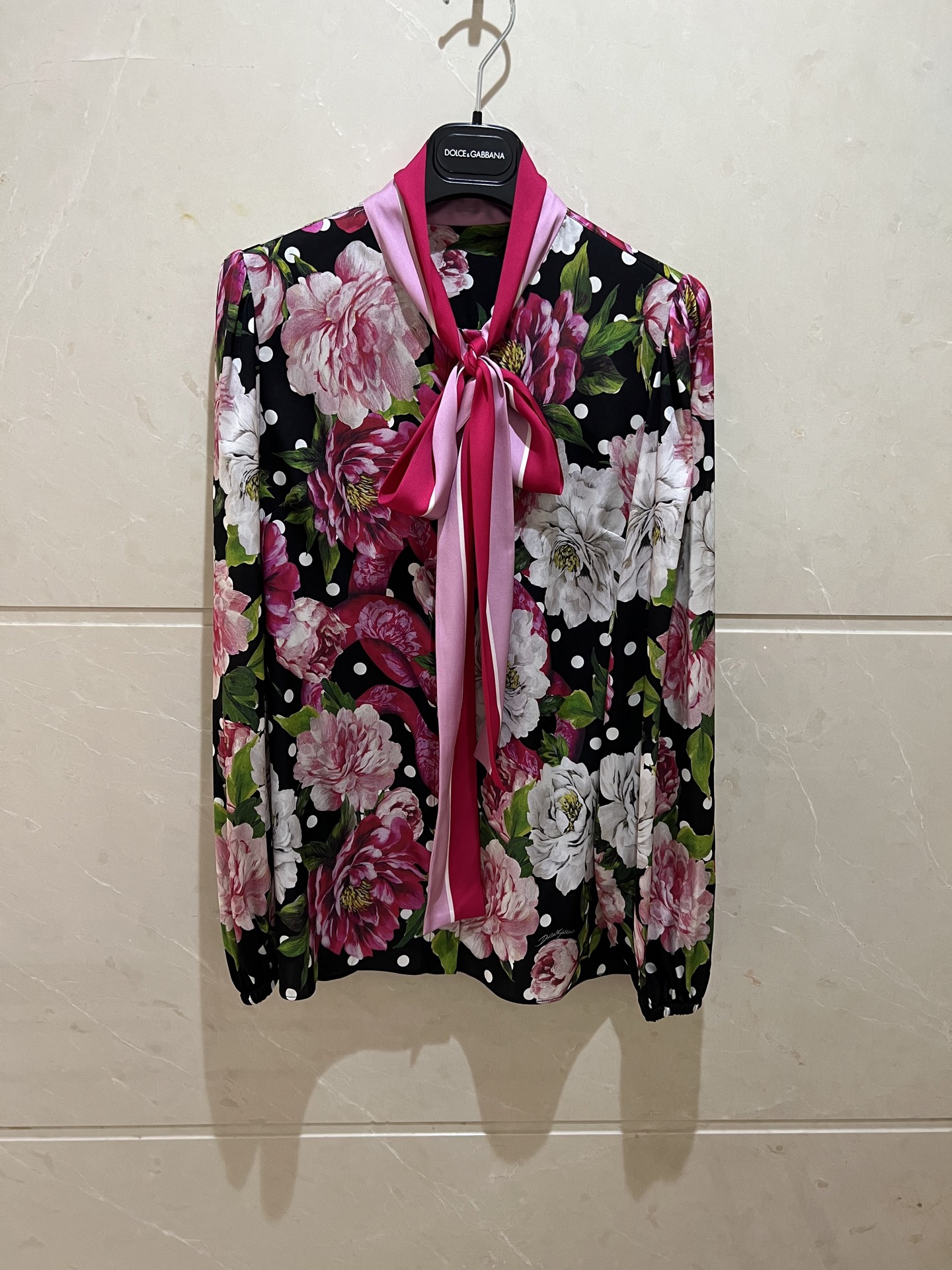 NO:309542,Shirts and skirts early spring new year of snake series 19mm silk double bridge fabric set, skirts, real silk, alexander wang19860909衬衣半裙早春新款蛇年系列 19mm真丝双桥面料套装 一套都,,skirts,real silk,alexander wang,Women's clothing