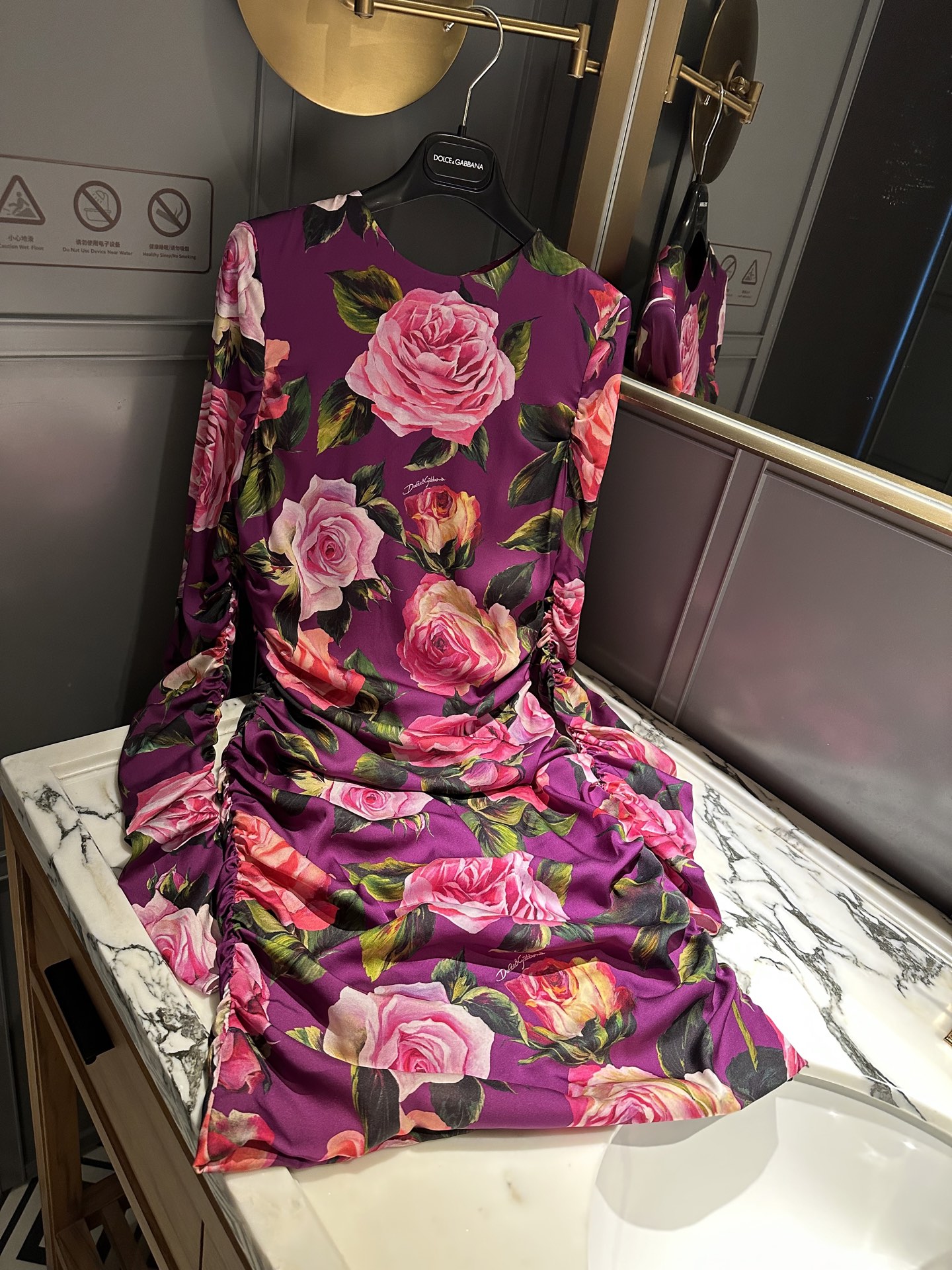 26春夏新款❤️收腰显瘦！真丝弹力缎面料！颜色非常春夏耐看！36-38-40-42