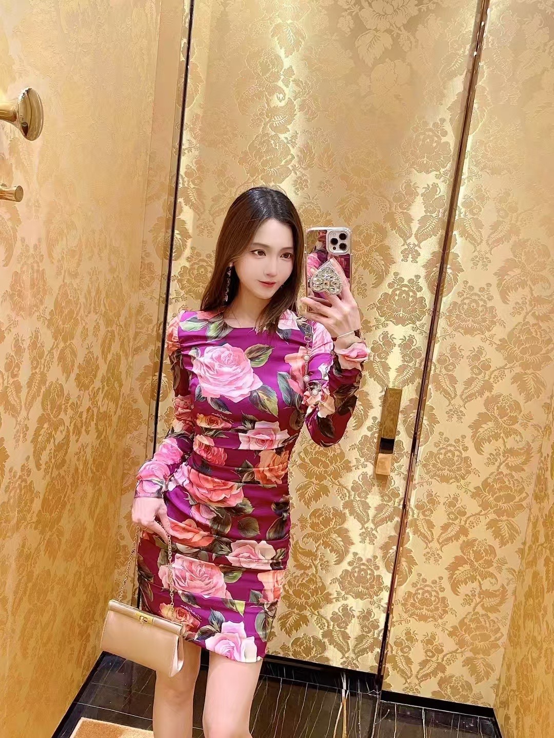 26春夏新款❤️收腰显瘦！真丝弹力缎面料！颜色非常春夏耐看！36-38-40-42