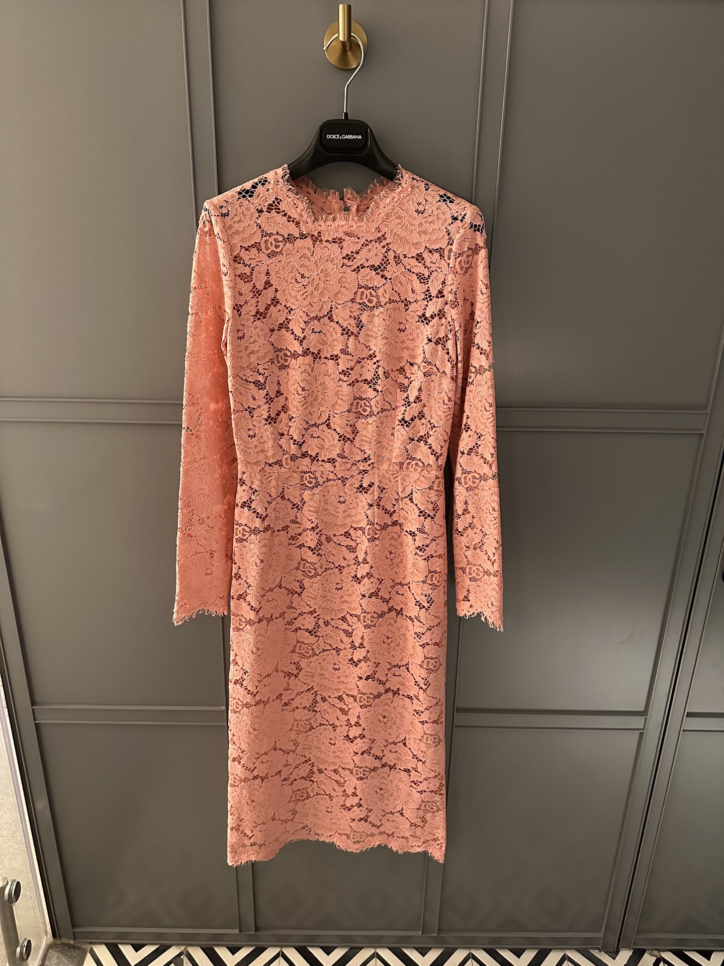 NO:322068,The new spring and summer lace product is released this pink series this year!  logo lace!  Beautiful color spot 36-38-40-42p, alexander wang19860909春夏新品蕾丝今年出这个粉色系列了！logo蕾丝！颜色漂亮现货36-38-40-42p,,alexander wang,Women's clothing