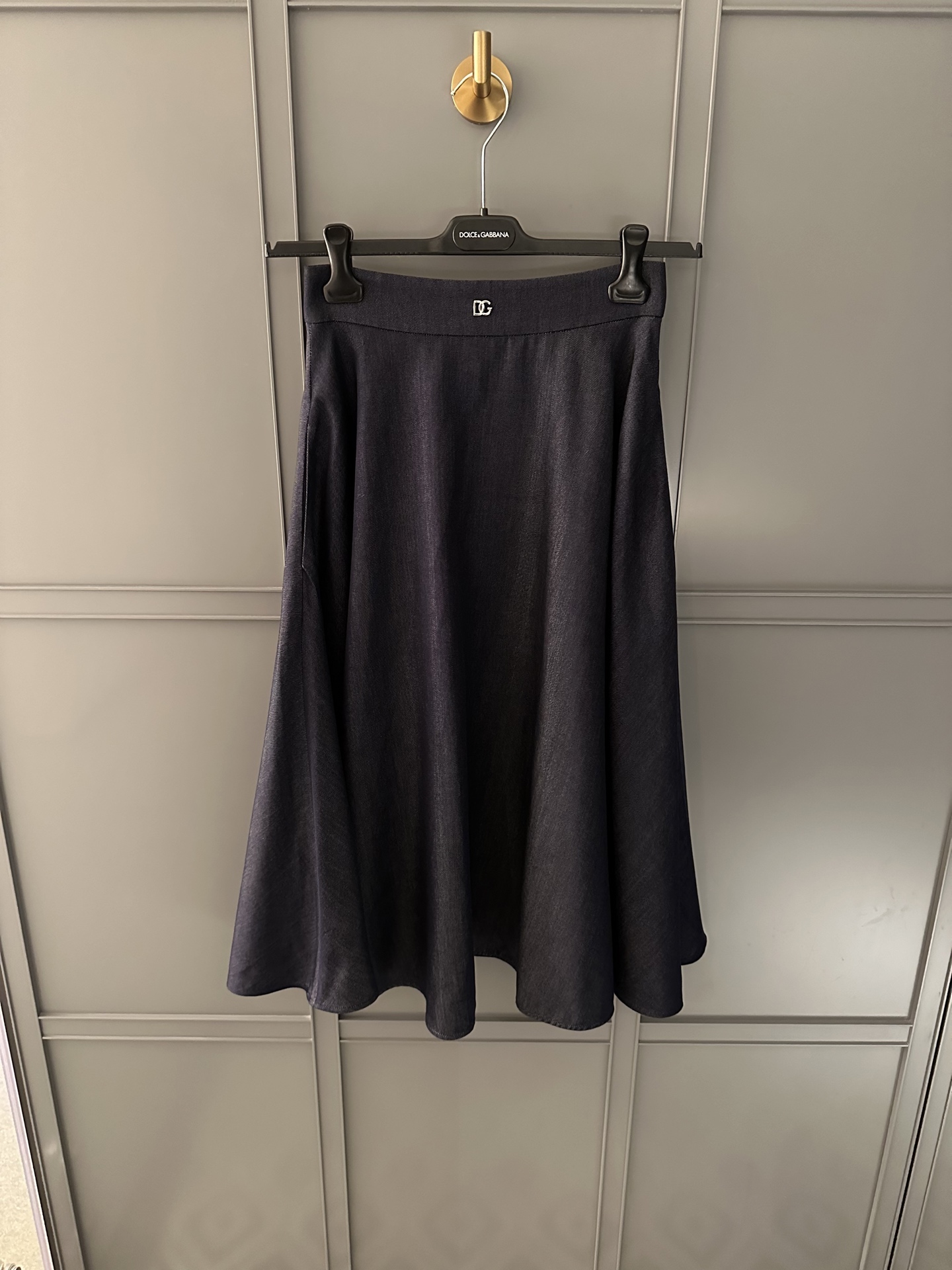 NO:321030,Skirt with new spring and summer water melt flower applique T-denmon fabric skirt!  Spot 36-38-40-42,,skirts,alexander wang19860909半裙春夏新品水融花贴花T牛仔面料半裙！现货36-38-40-42,,skirts,alexander wang,Women's clothing