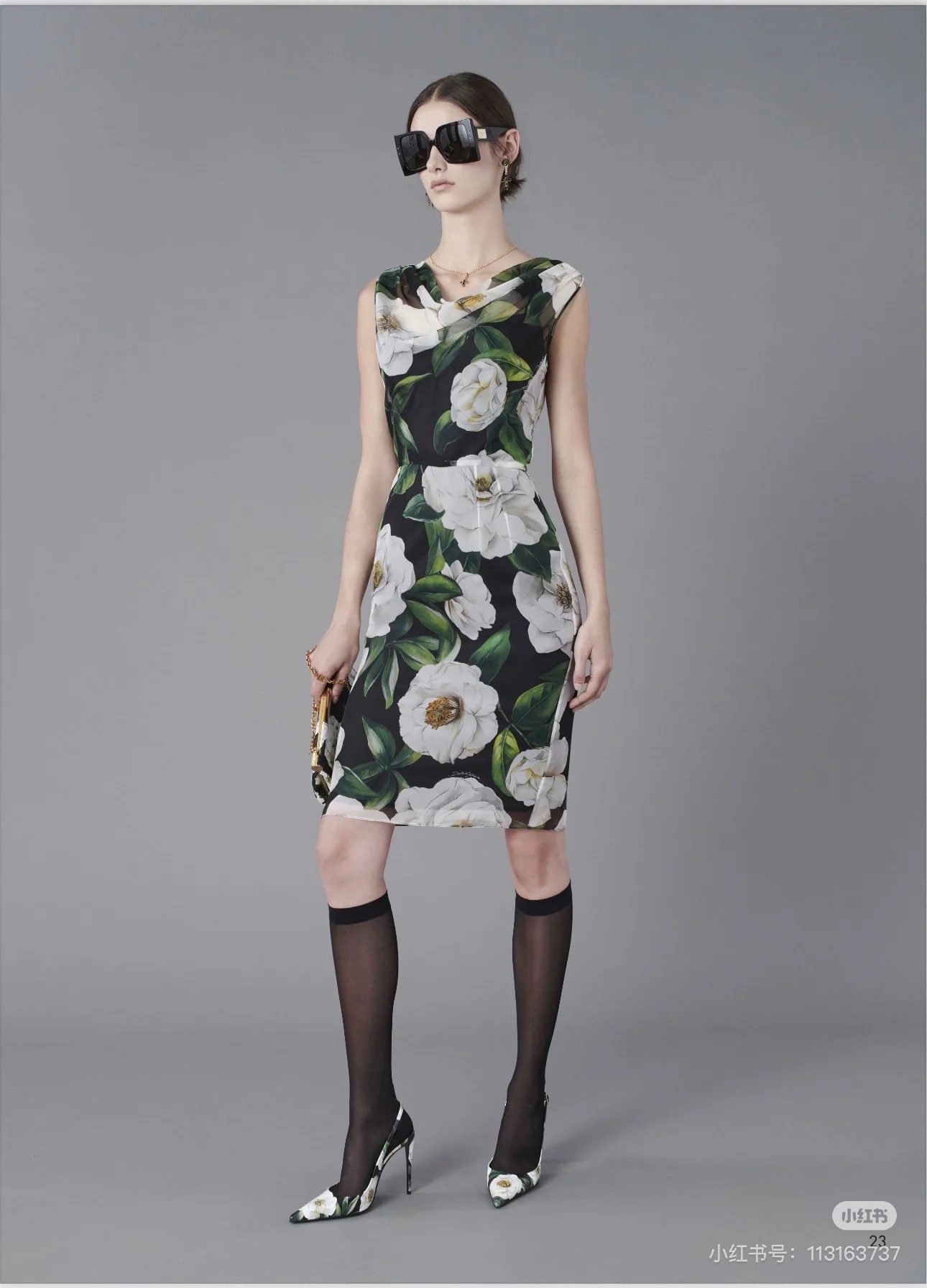 NO:325396,New silk peony dress in spring and summer 25!  Silk fabric inside and outside is very thin and flowing!  Dry cleaning and care!  36-38-40-4,,skirts,real silk,alexander wang1986090925春夏新品真丝牡丹花连衣裙！里外真丝面料这款面料很薄很飘逸！干洗打理！36-38-40-4,,skirts,real silk,alexander wang,Women's clothing