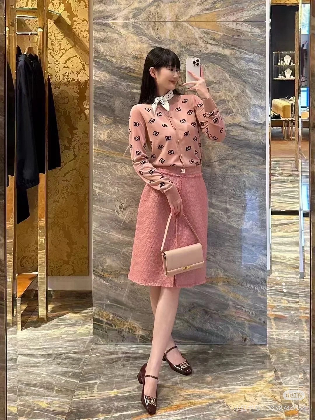 NO:326982,New spring and summer full-silk wool yarn cardigan!  The color is pink and tender!  Spot 36-38-40-42,,alexander wang19860909春夏新品全丝羊毛纱线开衫！颜色粉粉嫩嫩！现货36-38-40-42,,alexander wang,Women's clothing