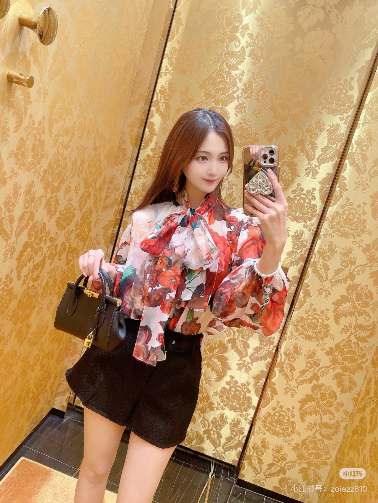 NO:328313,Spot 25 spring and summer new silk chiffon fabric, elegant and lively fabric, is widely used!  36-38-40-42,,real silk,alexander wang19860909现货25春夏新品真丝雪纺面料飘逸灵动面料用量大！36-38-40-42,,real silk,alexander wang,Women's clothing