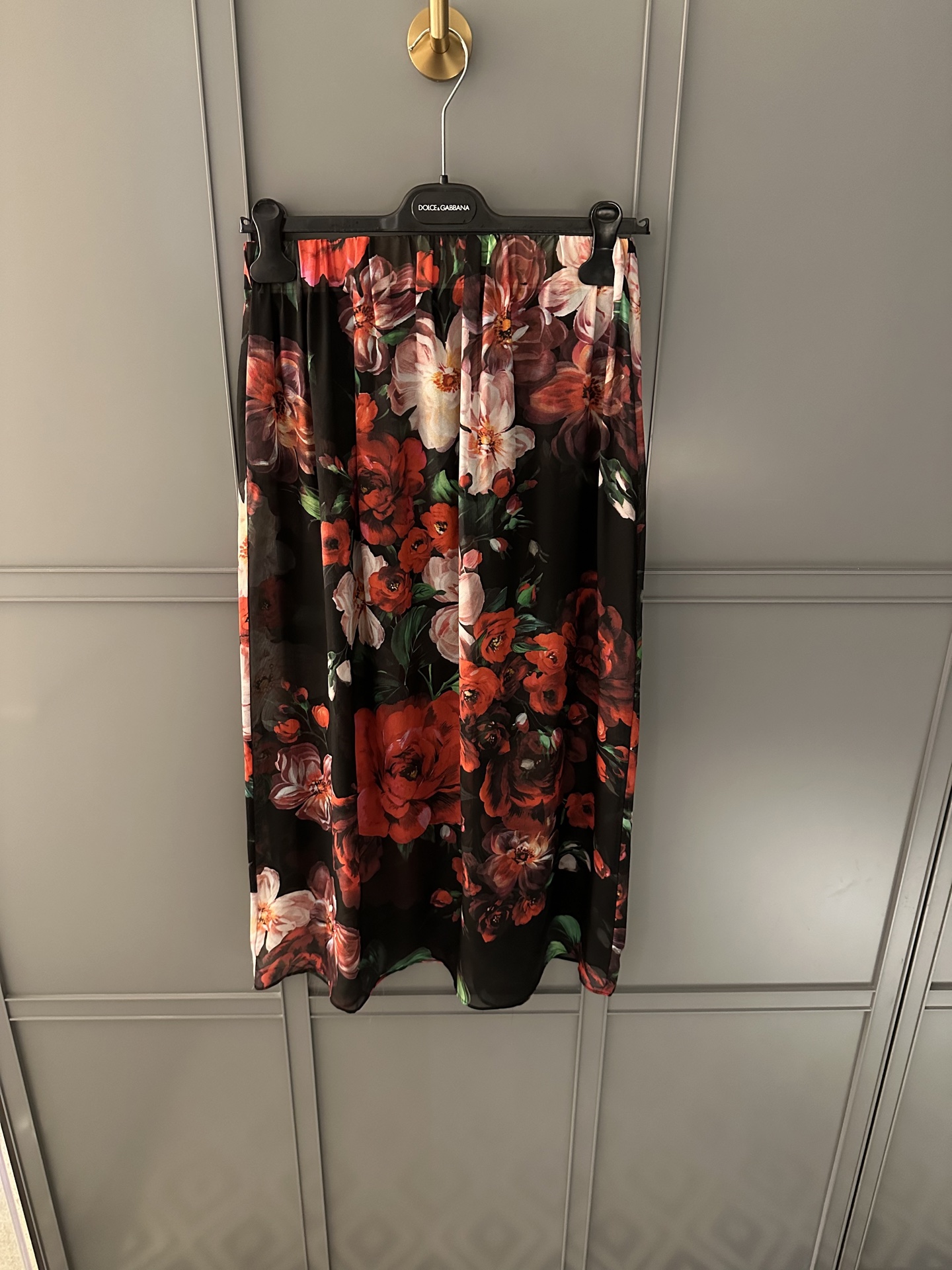 NO:329073,Shirt Skirt 25 Spring and Summer New Silk Chiffon Shirt Skirt The skirt is equipped with a pair of silk base panties!  ,,skirts,real silk,alexander wang19860909衬衣半裙25春夏新品真丝雪纺衬衣半裙 半裙有配一条真丝打底内裤！,,skirts,real silk,alexander wang,Women's clothing