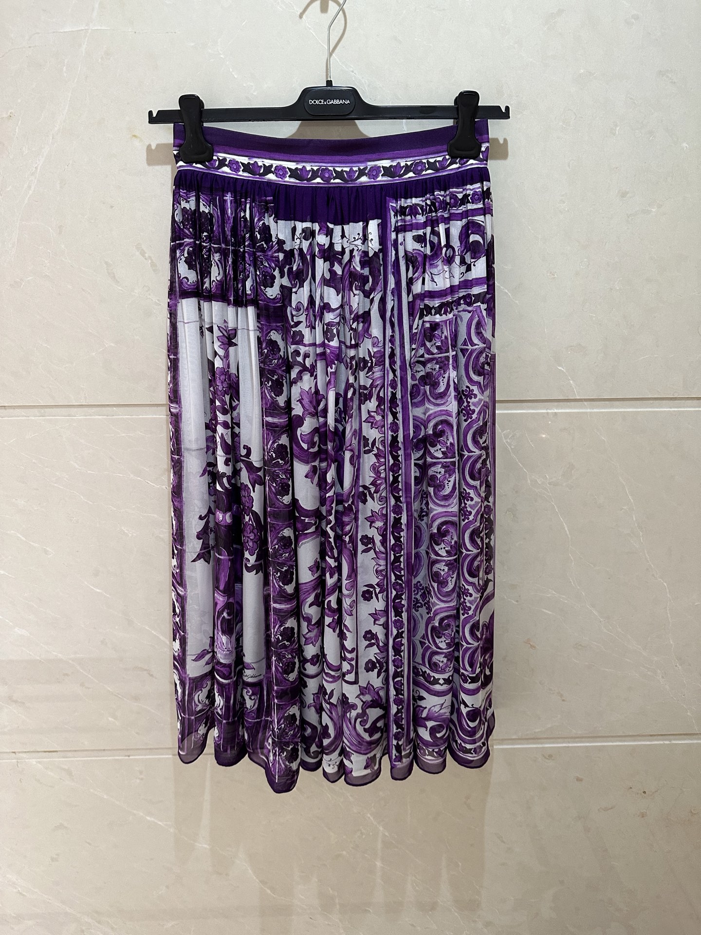 NO:417784,103025 early autumn new purple series silk chiffon skirt!  Higher version!  Silk fabric inside too!  Spot 36-38-40-42,,skirts,real silk,alexander wang19860909103025早秋新款紫色系列真丝雪纺半裙！高版本！里面也是真丝面料！现货36-38-40-42,,skirts,real silk,alexander wang,Women's clothing