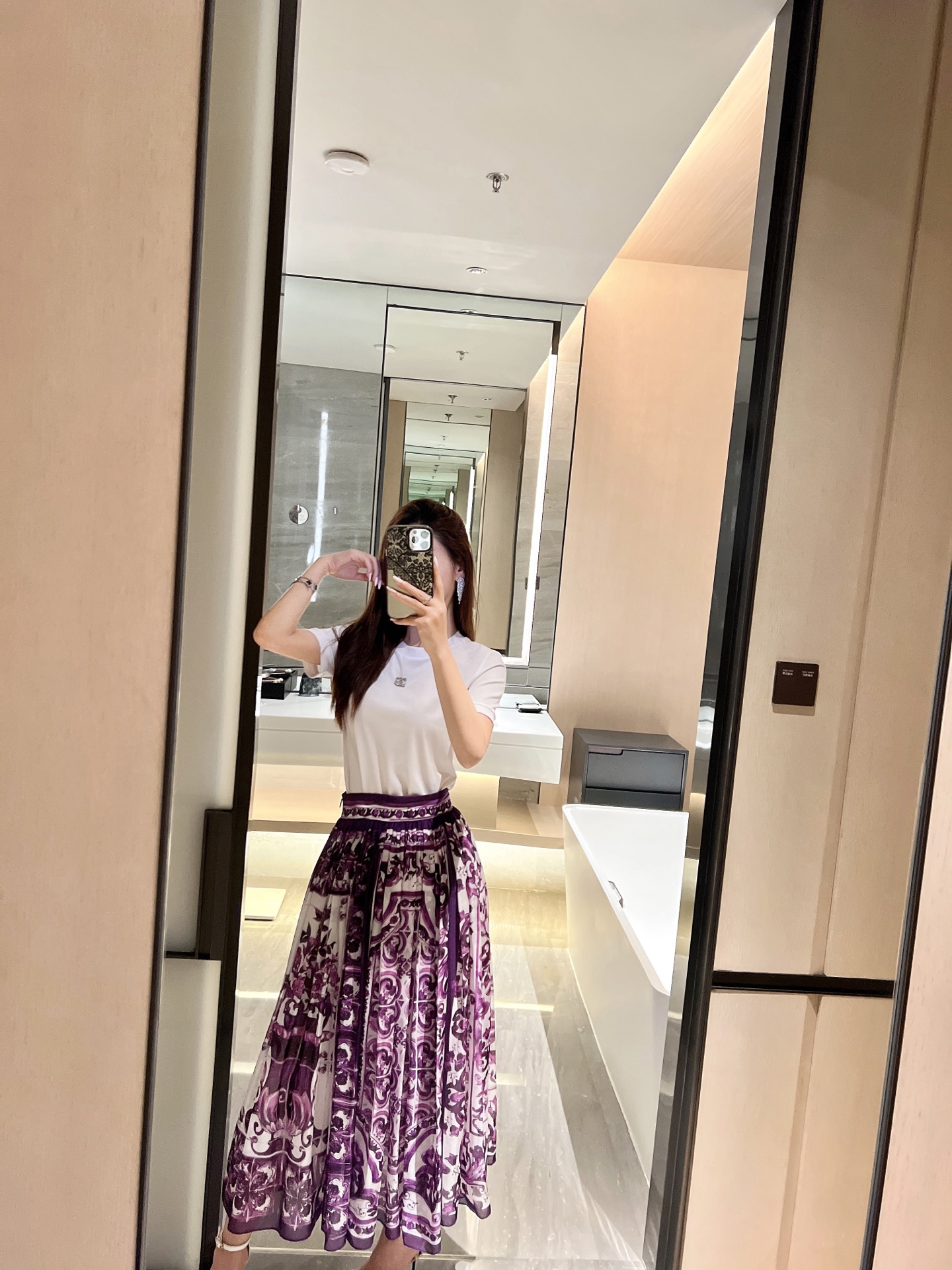 NO:430489,103025 early autumn new purple series silk chiffon skirt!  Higher version!  Silk fabric inside too!  Spot 36-38-40-42,,skirts,real silk,alexander wang19860909103025早秋新款紫色系列真丝雪纺半裙！高版本！里面也是真丝面料！现货36-38-40-42,,skirts,real silk,alexander wang,Women's clothing