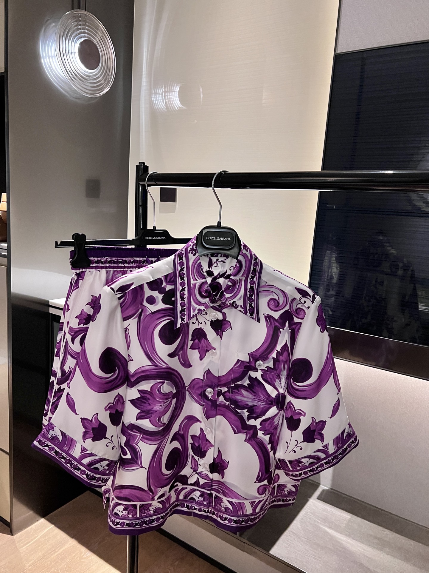 NO:431157,New purple series silk printing set for early autumn!  Spot 36-38-40-42 tops, real silk, alexander wang19860909早秋新品紫色系列真丝印花套装！现货36-38-40-42上衣,,real silk,alexander wang,Women's clothing