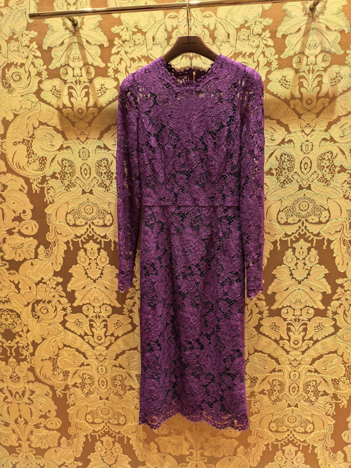 NO:455411,Spot 25 early autumn new purple series lace!  Lining is black silk suspender 36-38-40-42,,real silk,alexander wang19860909现货25早秋新品紫色系列蕾丝！内衬是黑色真丝吊带 36-38-40-42,,real silk,alexander wang,Women's clothing