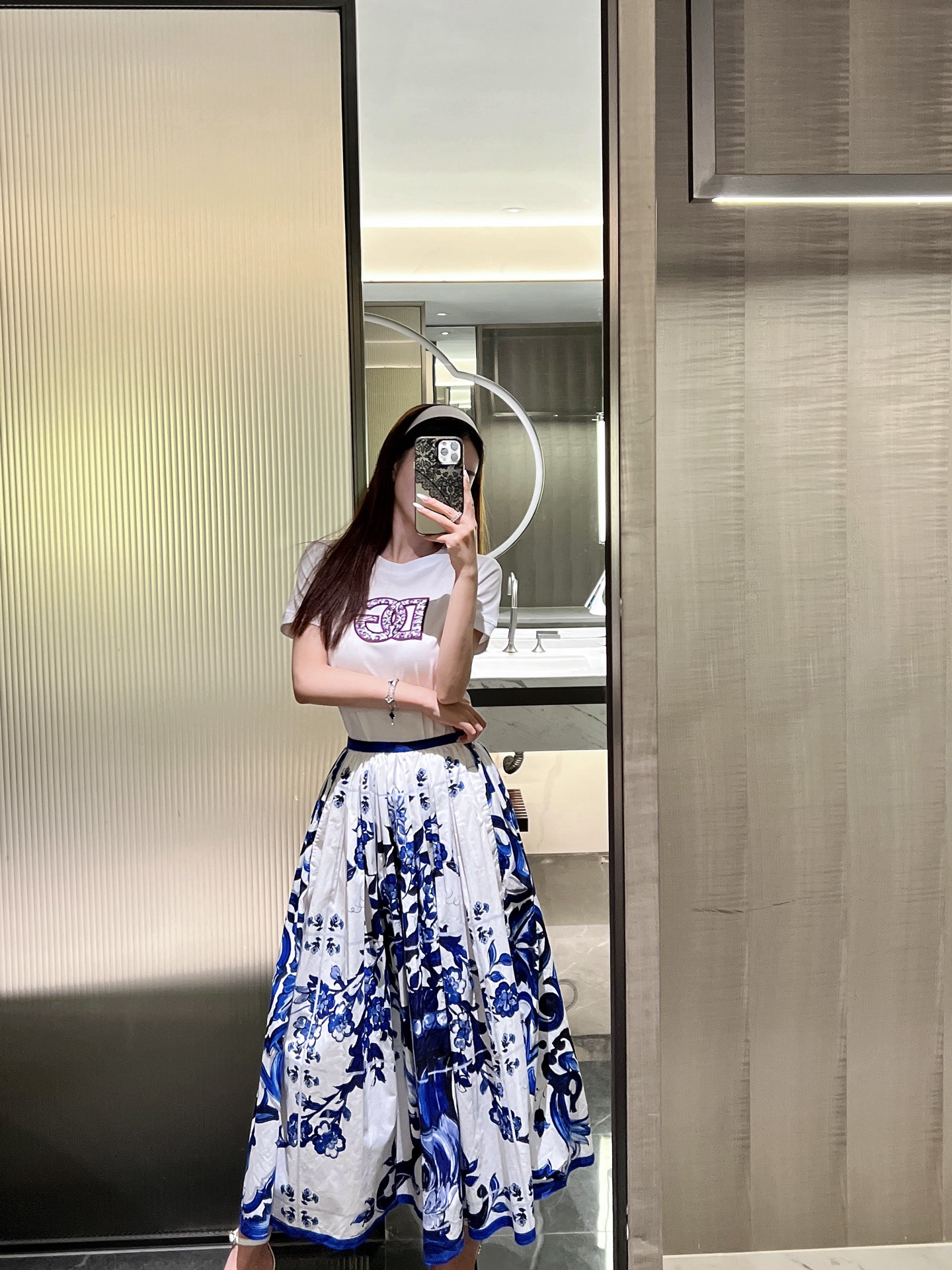 NO:459416,New blue and white porcelain pure cotton printed skirt in early autumn!  Positioning printing!  Shipping No. 20 shipment 36-38-40-42,,skirts,alexander wang19860909早秋新品青花瓷款纯棉印花半裙！定位印花！排单20号出货36-38-40-42,,skirts,alexander wang,Women's clothing