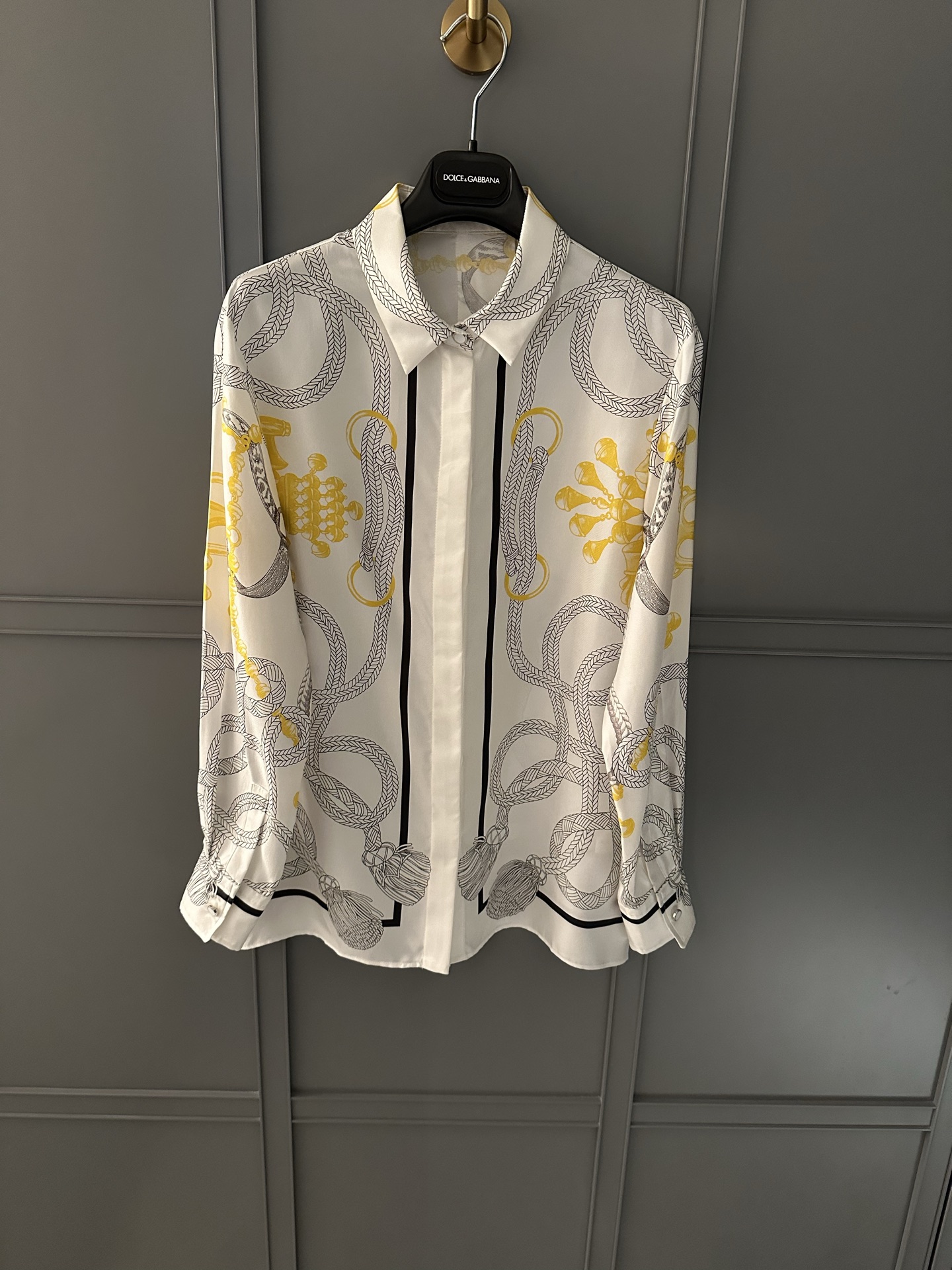 NO:482952,New products in early autumn love silk positioning printed shirts!  Simple and noble colors!  Spot 36-38-40-42p, Shirts, real silk, alexander wang19860909早秋新品爱真丝定位印花衬衫！颜色素雅高贵！现货36-38-40-42p,,shirts,real silk,alexander wang,Women's clothing