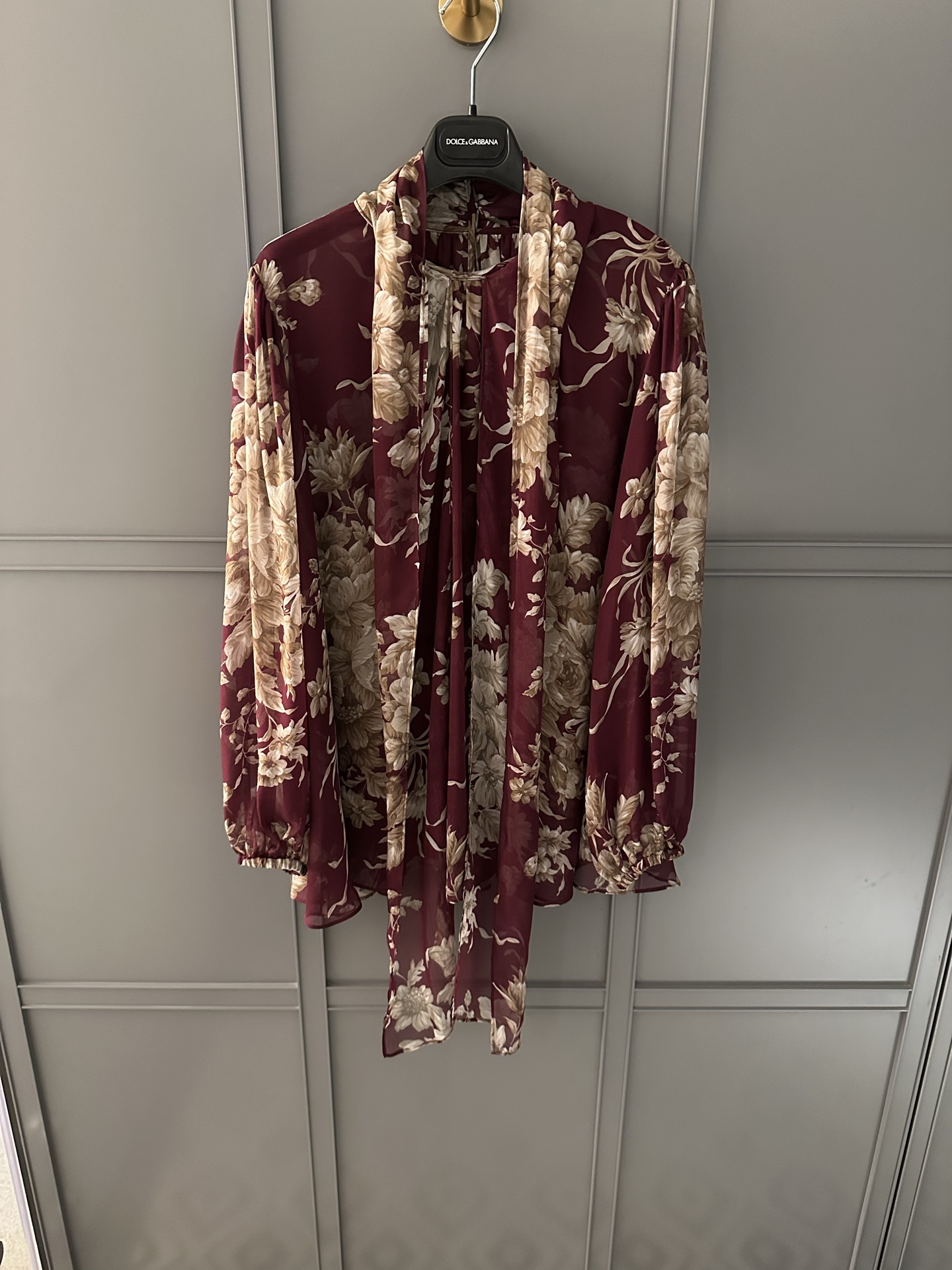 NO:806296,Burgundy silk shirt!  s4 m8 p,,real silk,19860909酒红底真丝衬衣！s4 m8 p,,real silk,,Women's clothing