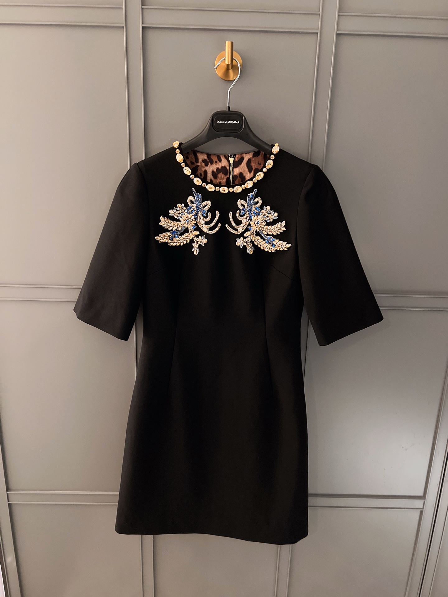 NO:496657,New autumn and winter acetic acid fabric heavy industry beaded dress!  Luxury and elegant ordering 5-6 days 36-38-40-42,,skirts,alexander wang19860909秋冬新品醋酸面料重工钉珠连衣裙！华贵优雅排单5-6天36-38-40-42,,skirts,alexander wang,Women's clothing