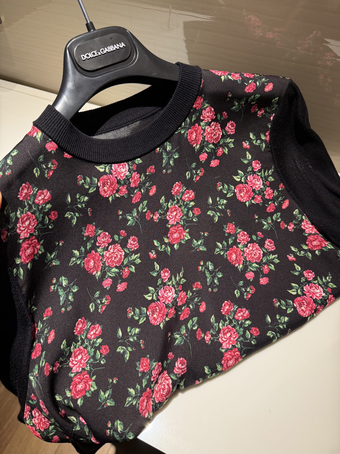 26早春新品❤️真丝纱线拼接真丝缎面料套头打底毛衫！36-38-40-42