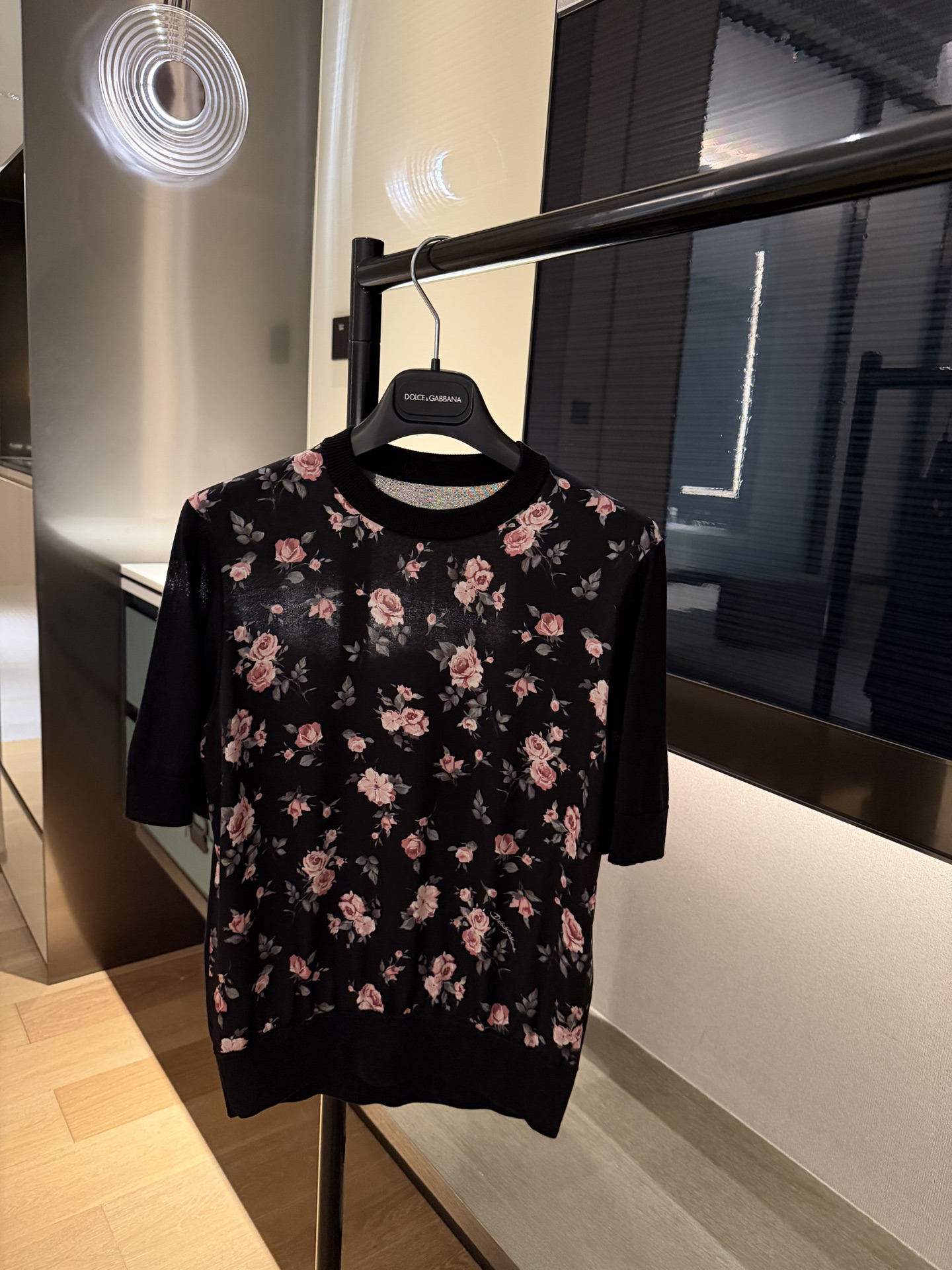 26早春新品❤️真丝碎花套装！上衣徘单！半裙真丝缎超大摆现货36-38-40-42上衣