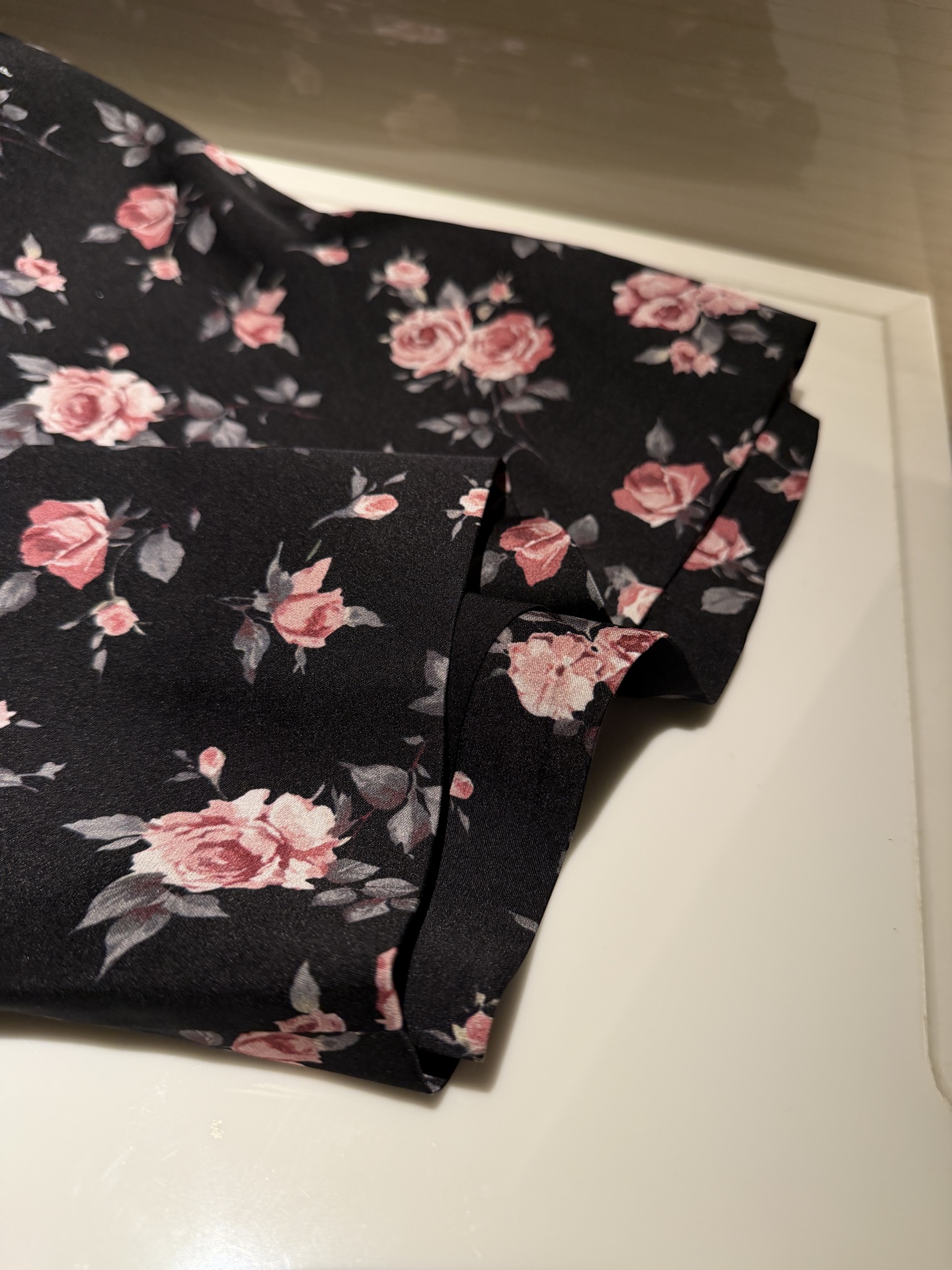 26早春新品❤️真丝缎面料连衣裙！今年大火的碎花系列！耐看不易过时现货36-38-40-42