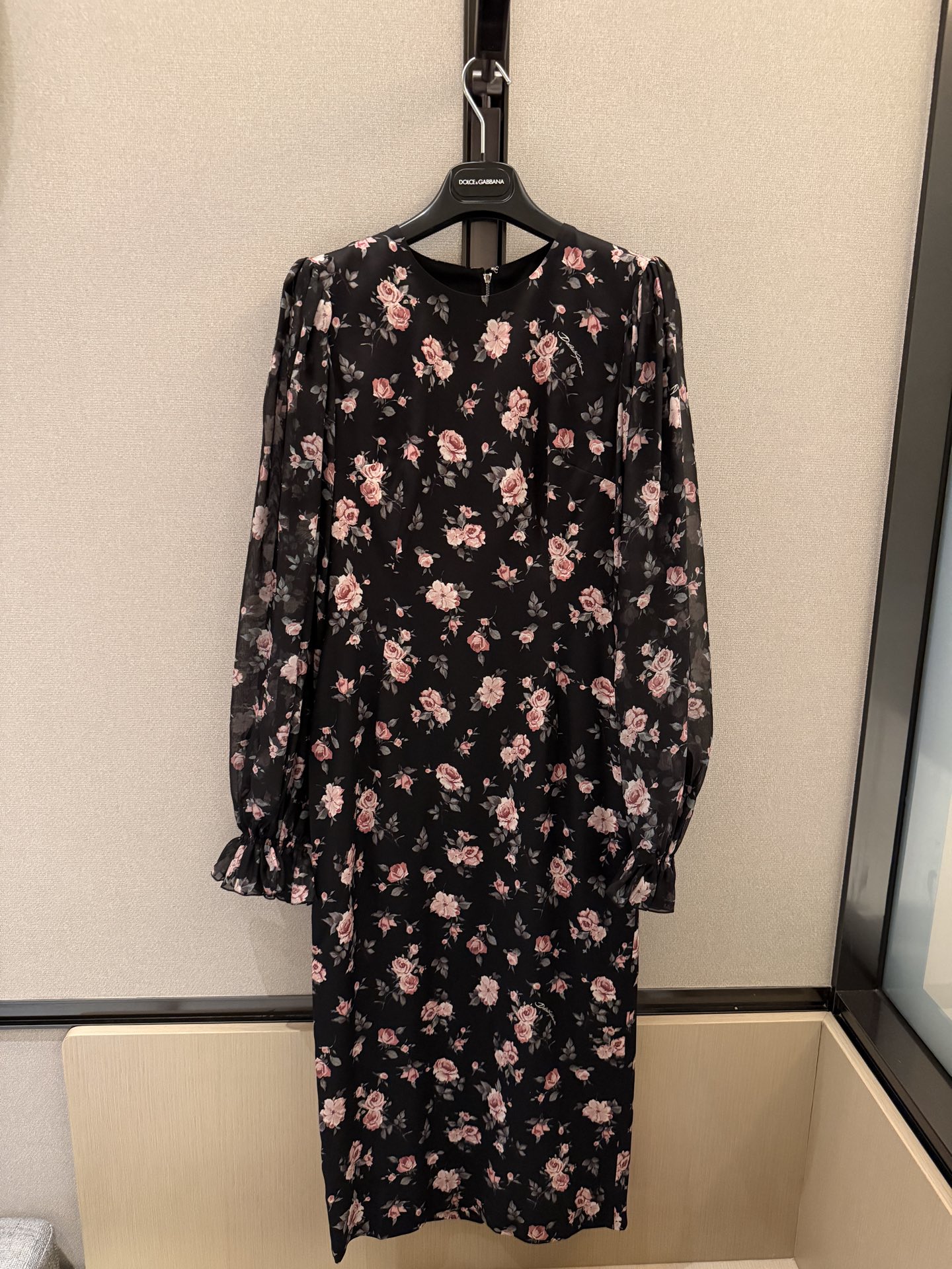 26早春新品❤️真丝缎面料连衣裙！今年大火的碎花系列！耐看不易过时现货36-38-40-42