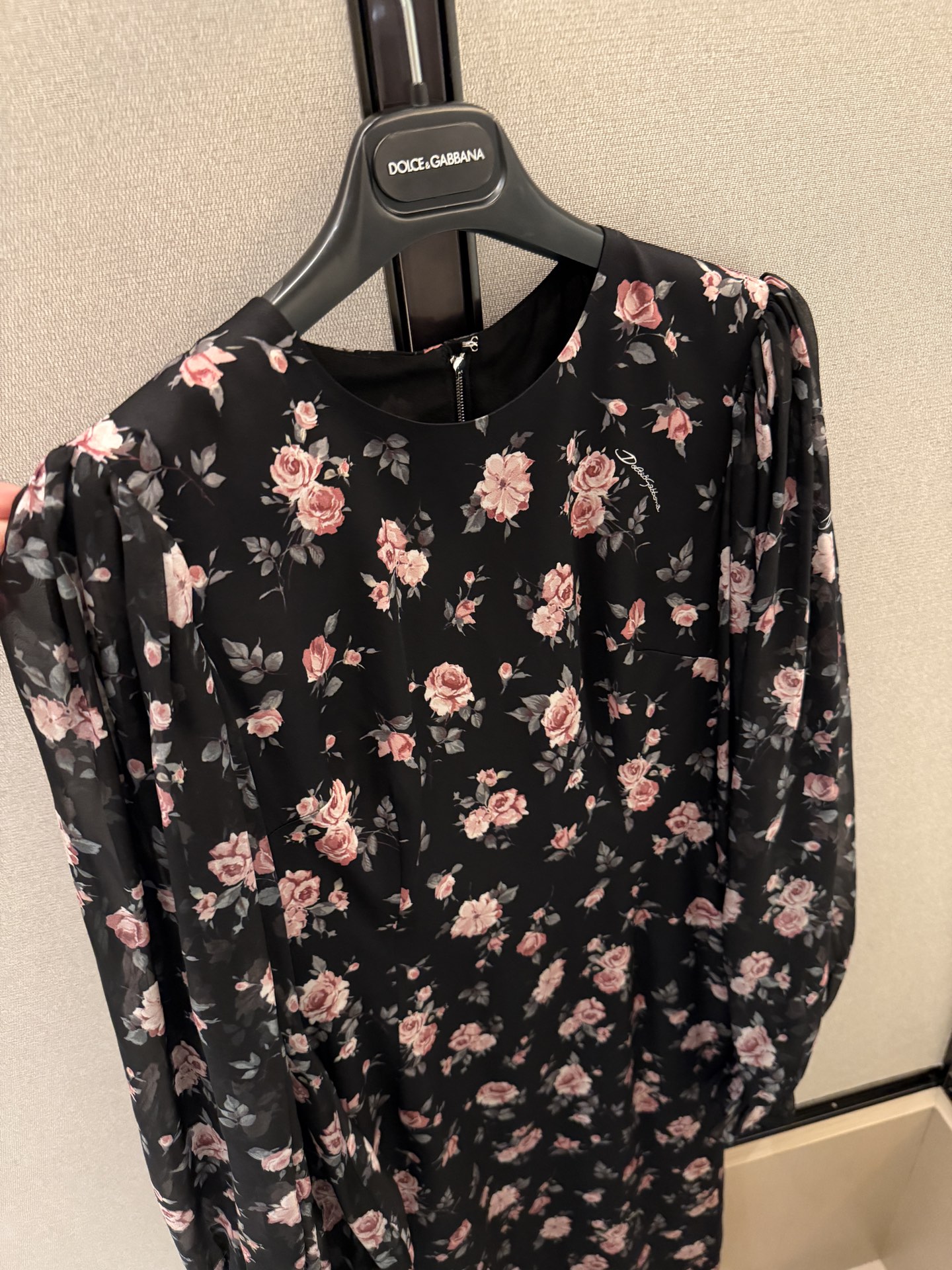 26早春新品❤️真丝缎面料连衣裙！今年大火的碎花系列！耐看不易过时现货36-38-40-42