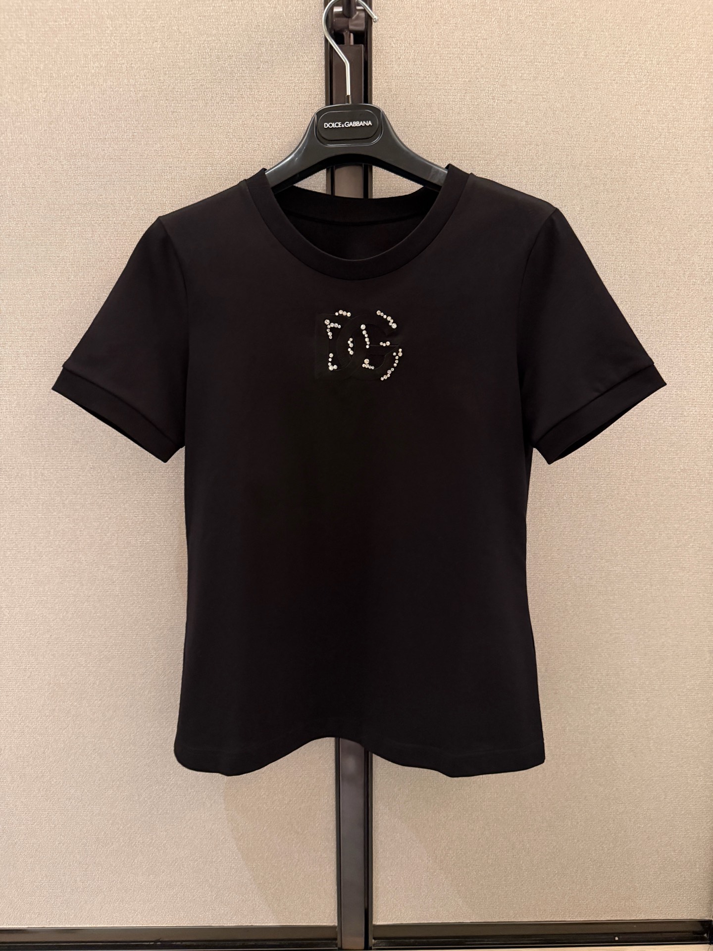 26春夏新款❤️纯棉logo刺绣T ➕真丝缎面料半裙！现货36-38-40-42 短袖