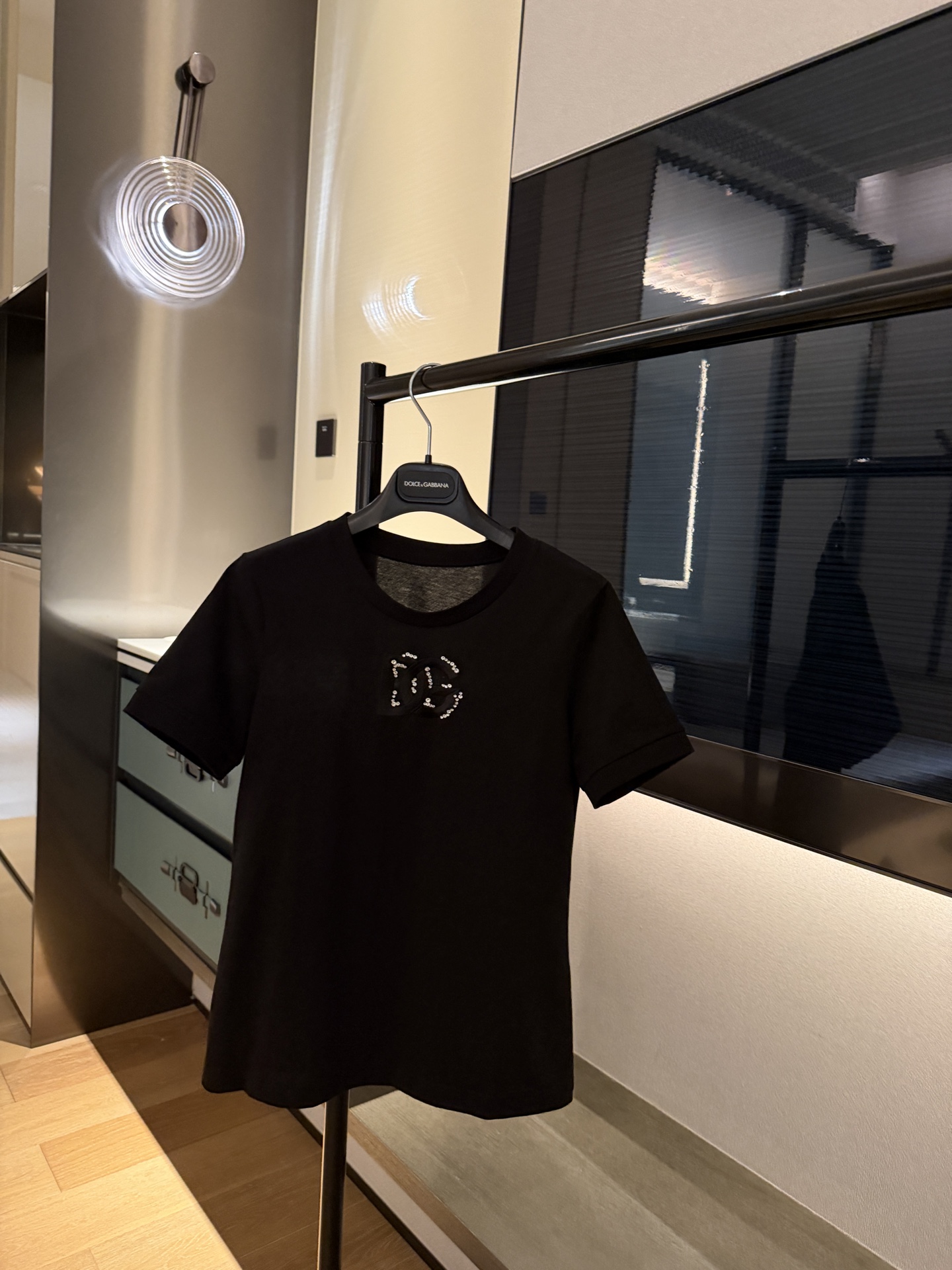 26春夏新款❤️纯棉logo刺绣T ➕真丝缎面料半裙！现货36-38-40-42 短袖