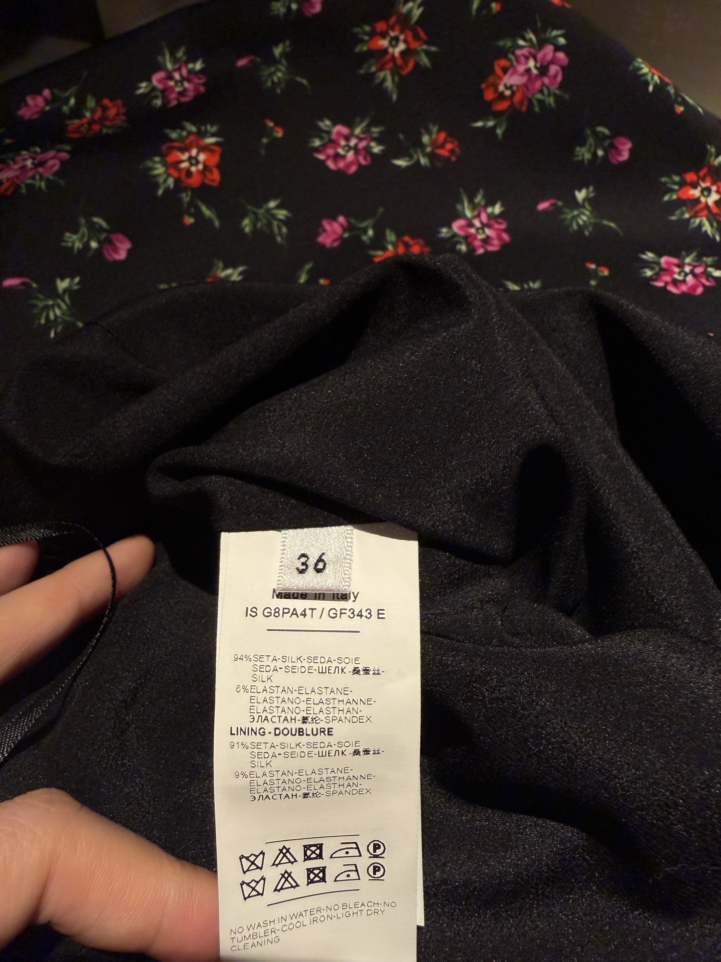 26春夏新款❤️纯棉logo刺绣T ➕真丝缎面料半裙！现货36-38-40-42 半裙