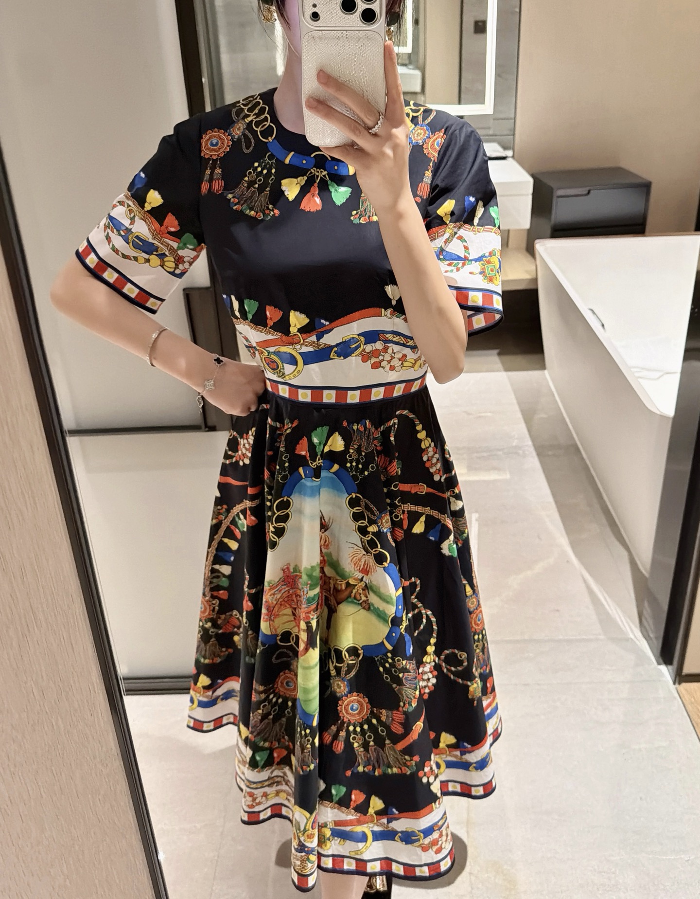 NO:716782,26 spring and summer new horse carriage series!  New Year's model!  Spot 36-38-40-42,,1986090926春夏新款马年马车系列！新年款！现货36-38-40-42,,,Women's clothing