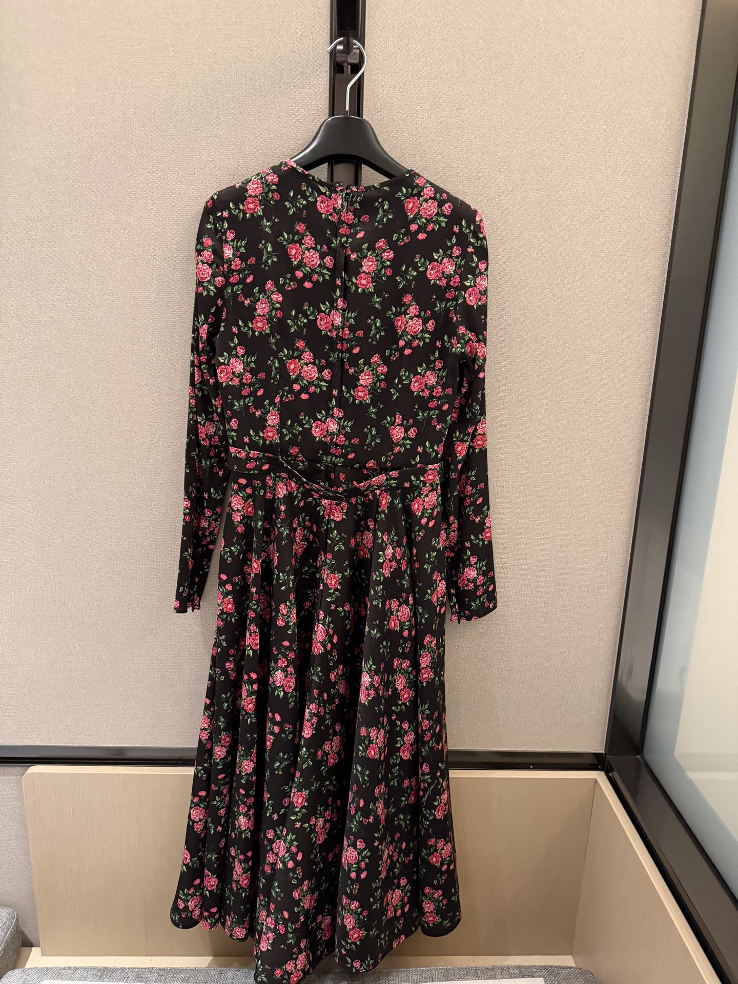 26早春新品❤️真丝大摆连衣裙！现货36-38-40-42