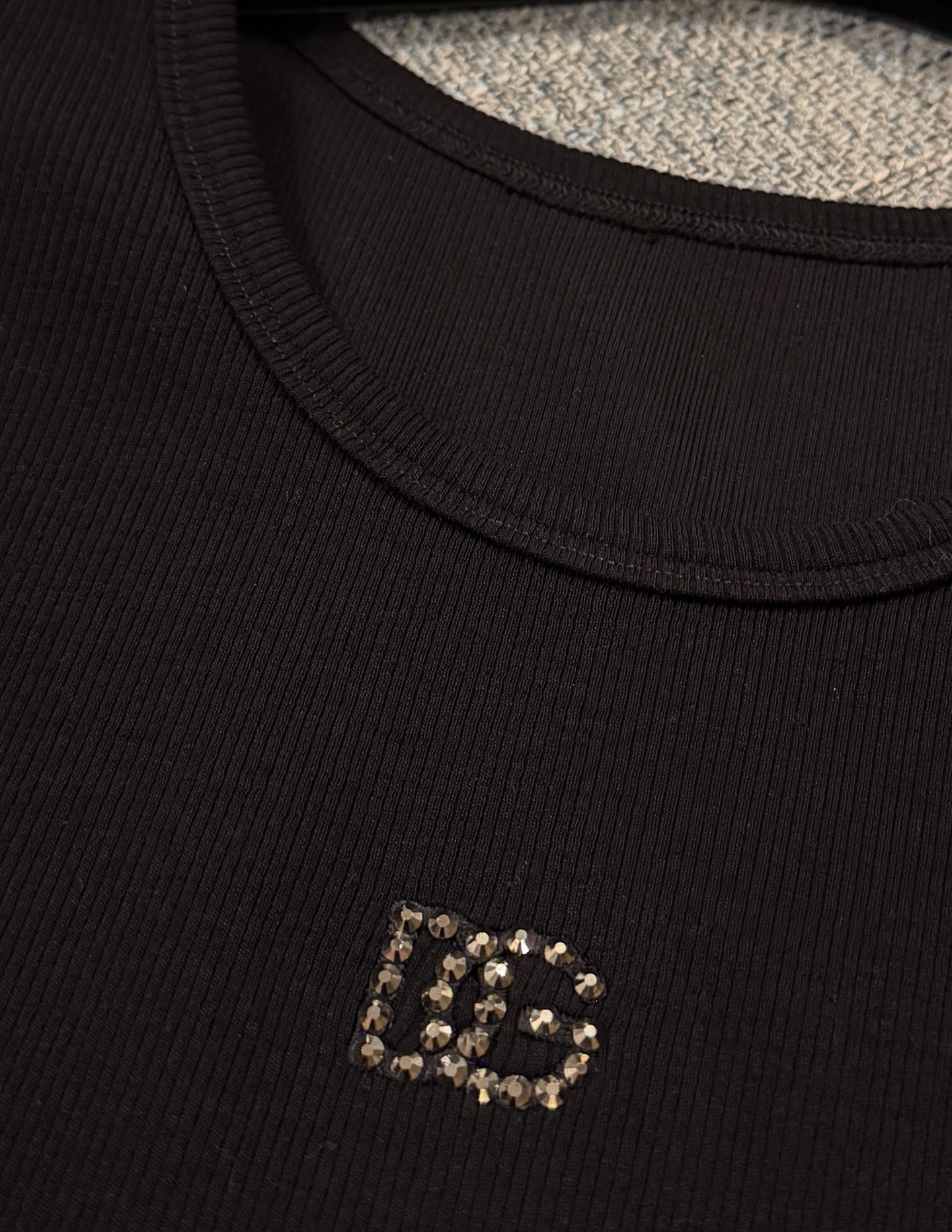 26春夏新款❤️绣字烫钻黑色logo小背心！百搭款！36-38-40-42