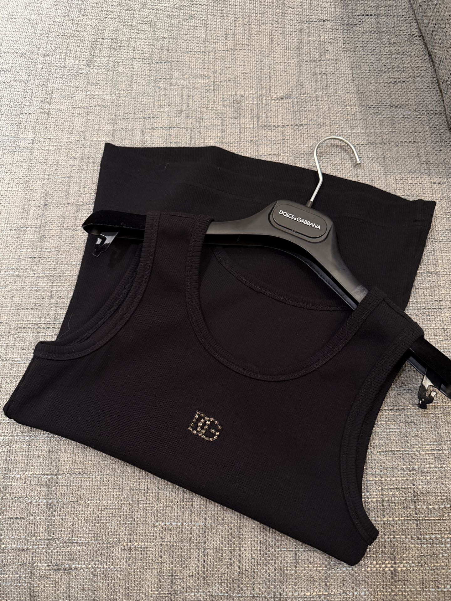 26春夏新款❤️绣字烫钻黑色logo小背心！百搭款！36-38-40-42