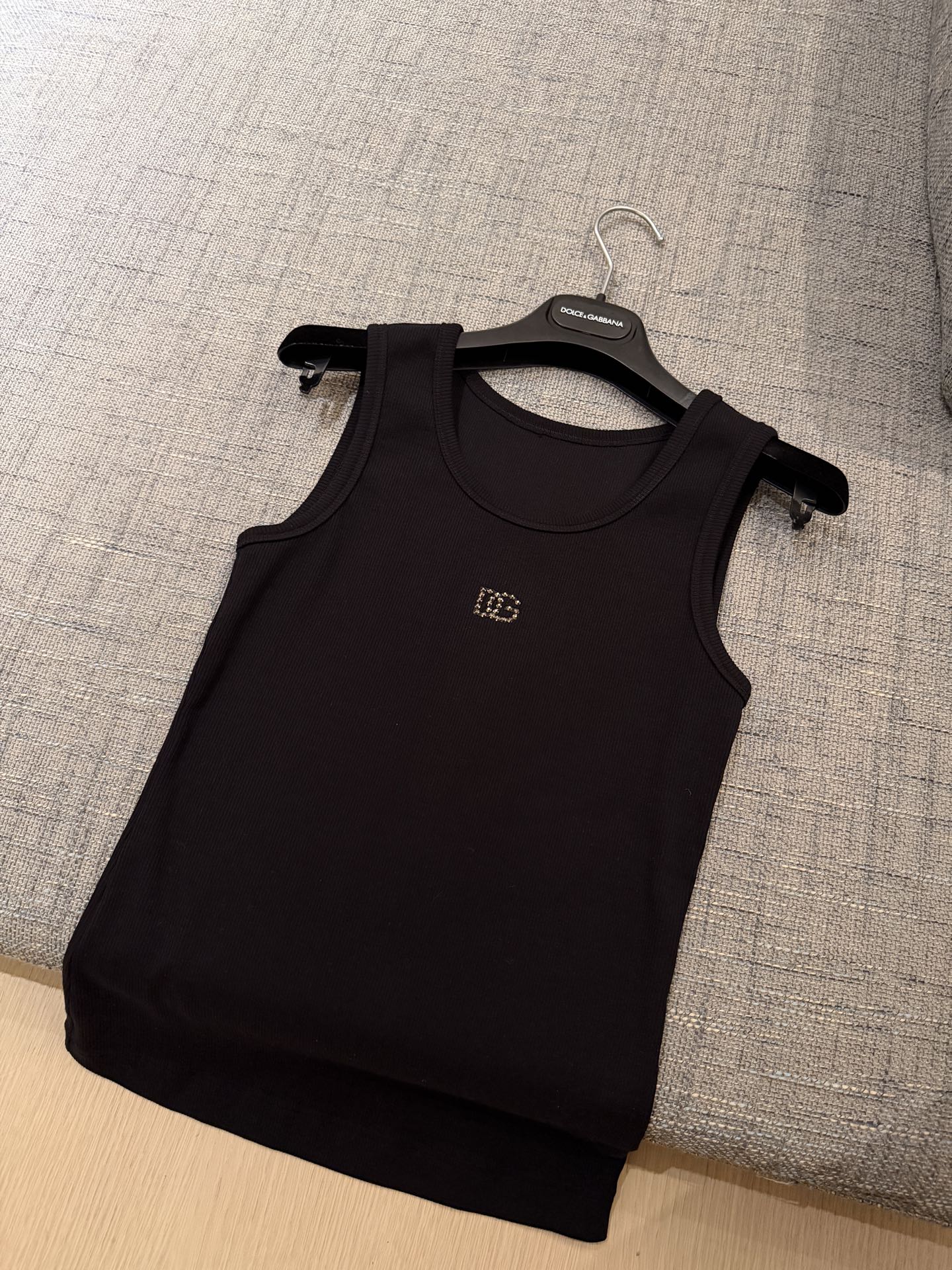 26春夏新款❤️绣字烫钻黑色logo小背心！百搭款！36-38-40-42