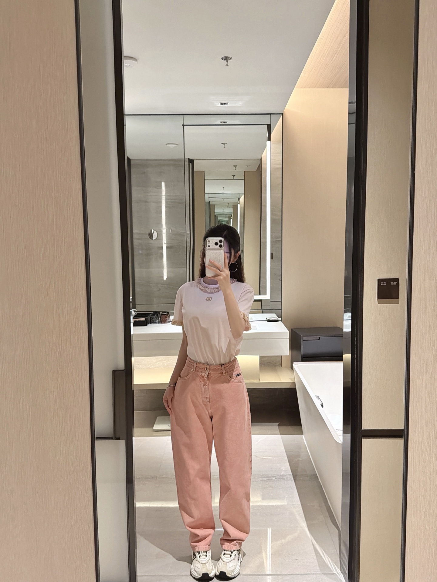 NO:748825,26 spring and summer new pink washed jeans!  It’s the breath of spring!  Spot 36-38-40-42,,jeans,1986090926春夏新款粉色洗水牛仔裤！是春天的气息！现货36-38-40-42,,jeans,,Women's clothing