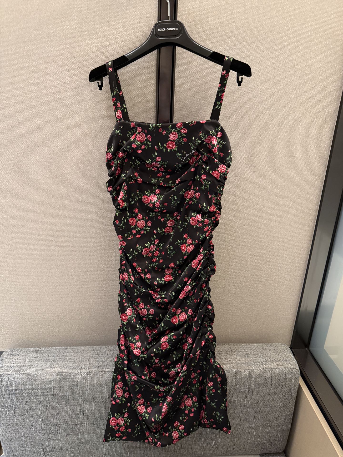 NO:753479,26 spring and summer new silk suspender waist slimming dress!  Spot 36-38-40-42,,skirts,real silk,1986090926春夏新款真丝吊带收腰显瘦连衣裙！现货36-38-40-42,,skirts,real silk,,Women's clothing