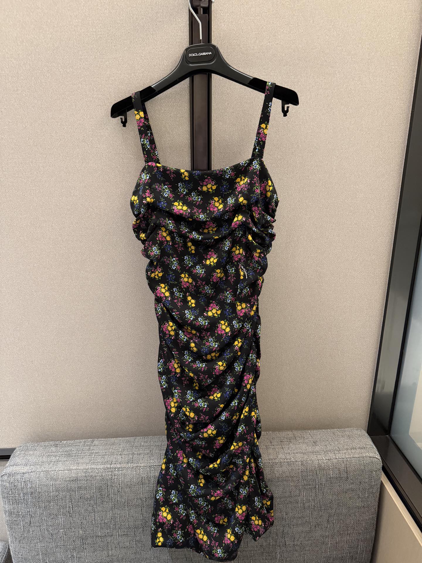 NO:753473,26 spring and summer new silk suspender waist slimming dress!  Spot 36-38-40-42,,skirts,real silk,1986090926春夏新款真丝吊带收腰显瘦连衣裙！现货36-38-40-42,,skirts,real silk,,Women's clothing