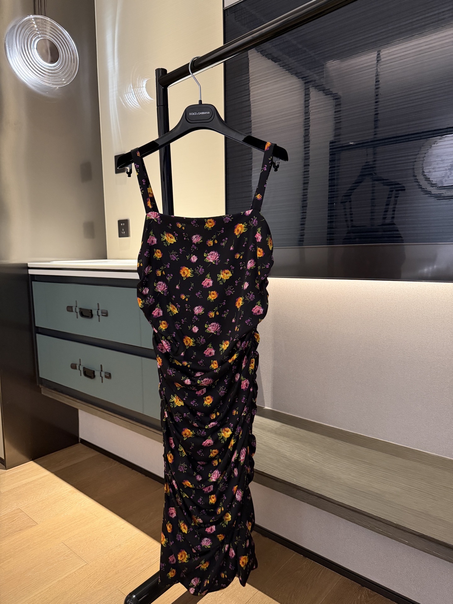 NO:757031,26 spring and summer new silk suspender waist slimming dress!  Spot 36-38-40-42,,skirts,real silk,1986090926春夏新款真丝吊带收腰显瘦连衣裙！现货36-38-40-42,,skirts,real silk,,Women's clothing