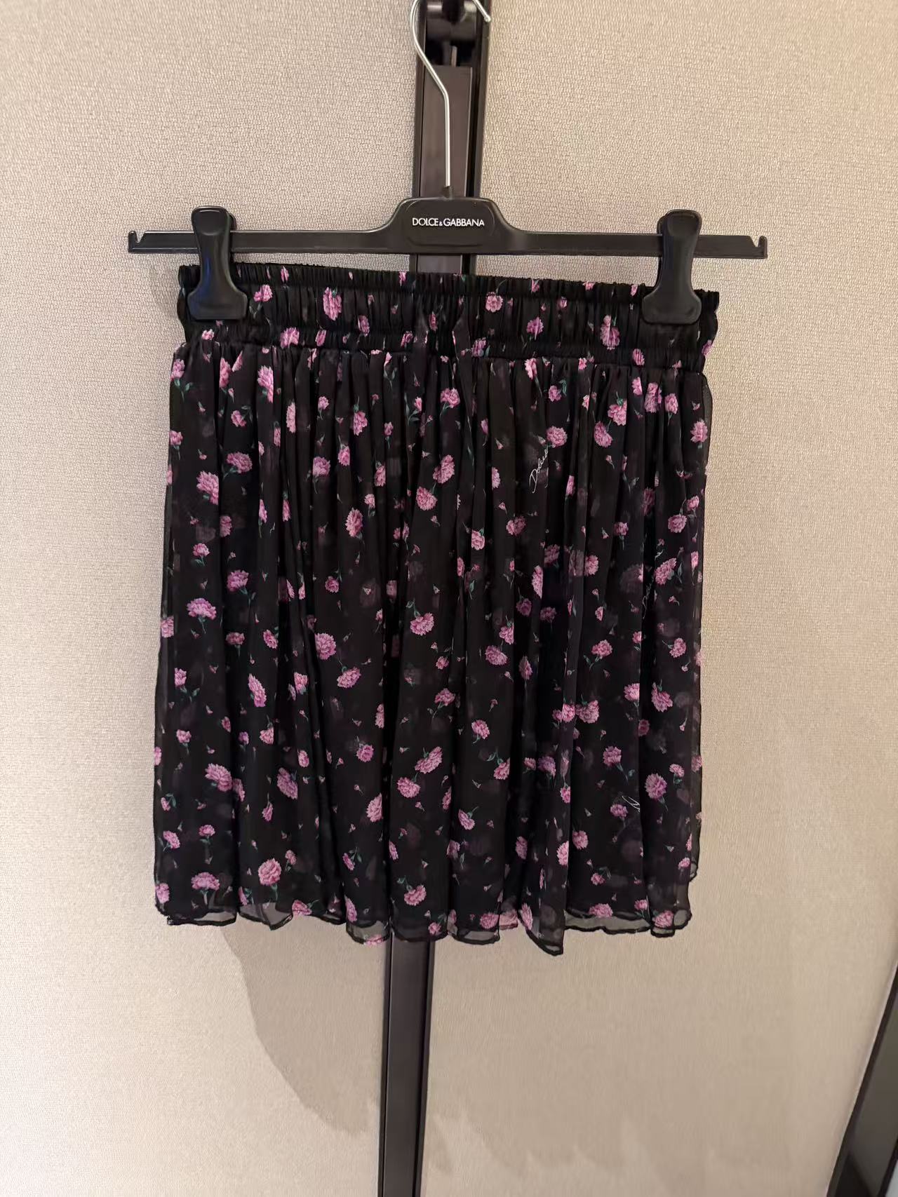 26春夏新款❤️真丝套装半裙是双层真丝印花面料现货36-38-40-42 半裙