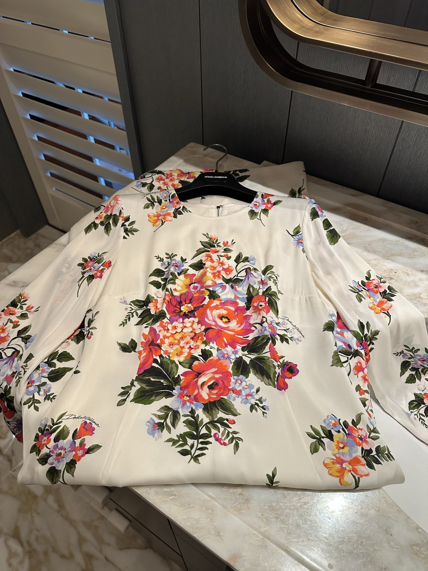 26春夏新款❤️定位印花连衣裙！里外全真丝面料！现货36-38-40-42