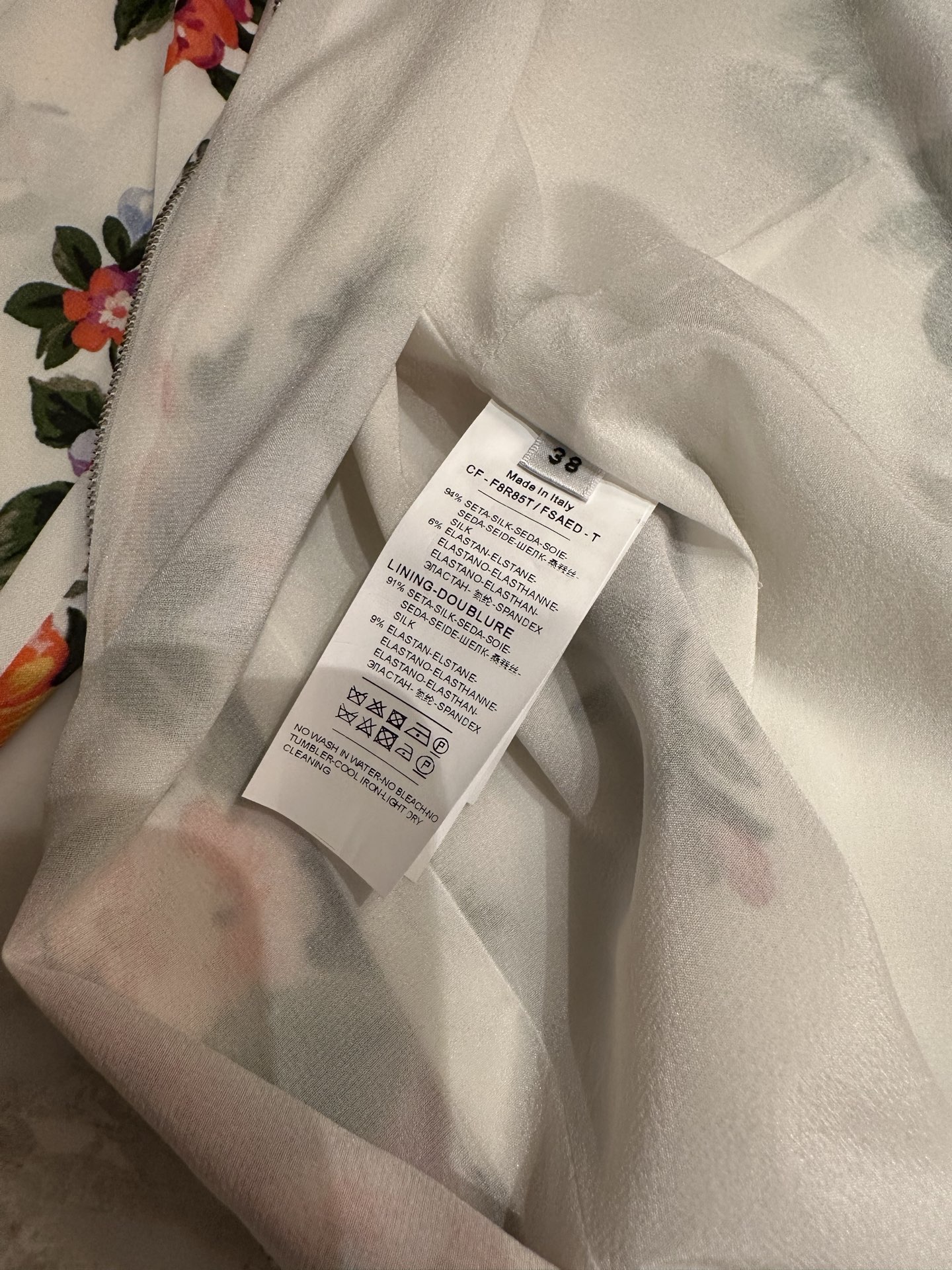 26春夏新款❤️定位印花连衣裙！里外全真丝面料！现货36-38-40-42