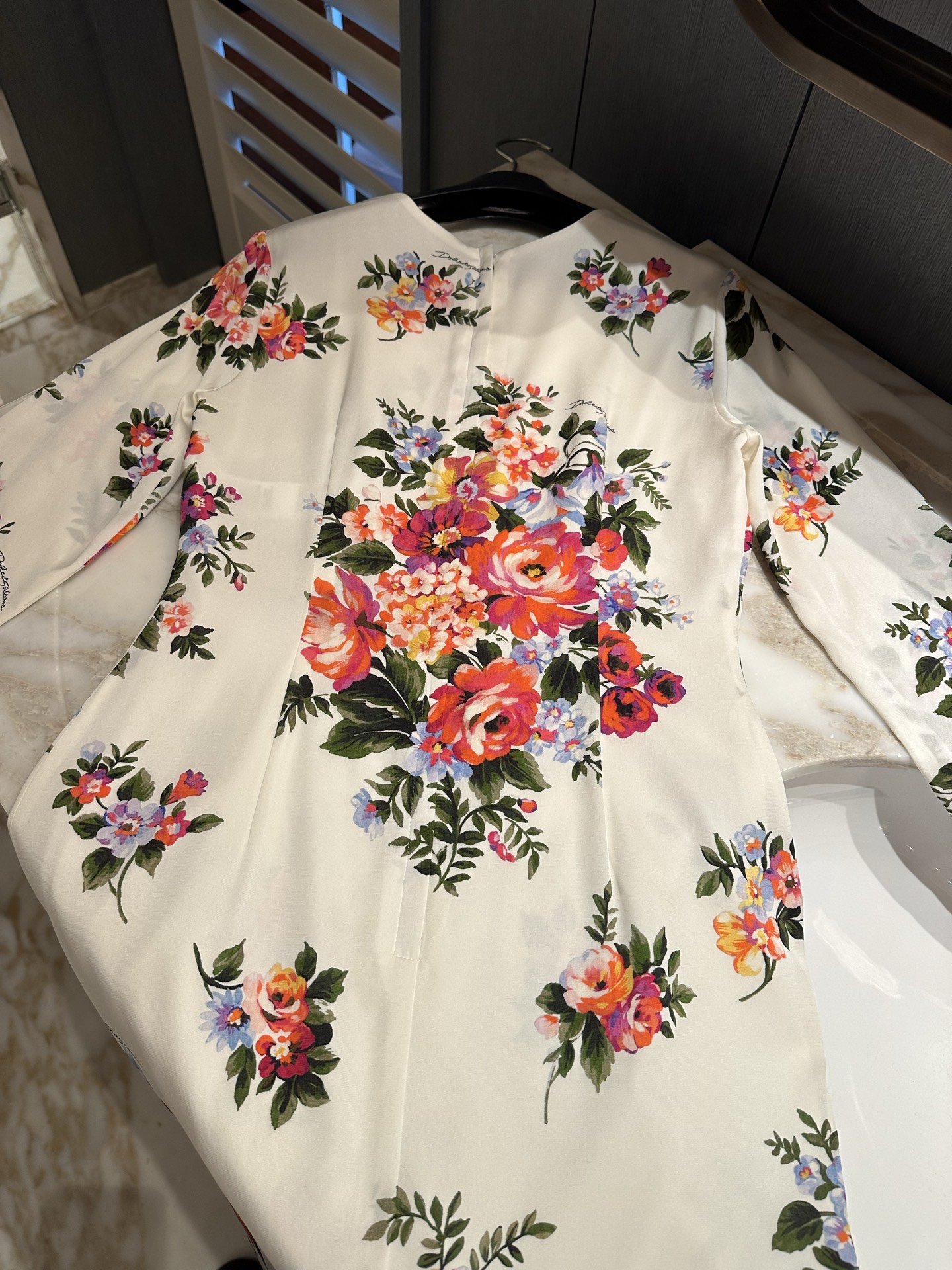 26春夏新款❤️定位印花连衣裙！里外全真丝面料！现货36-38-40-42