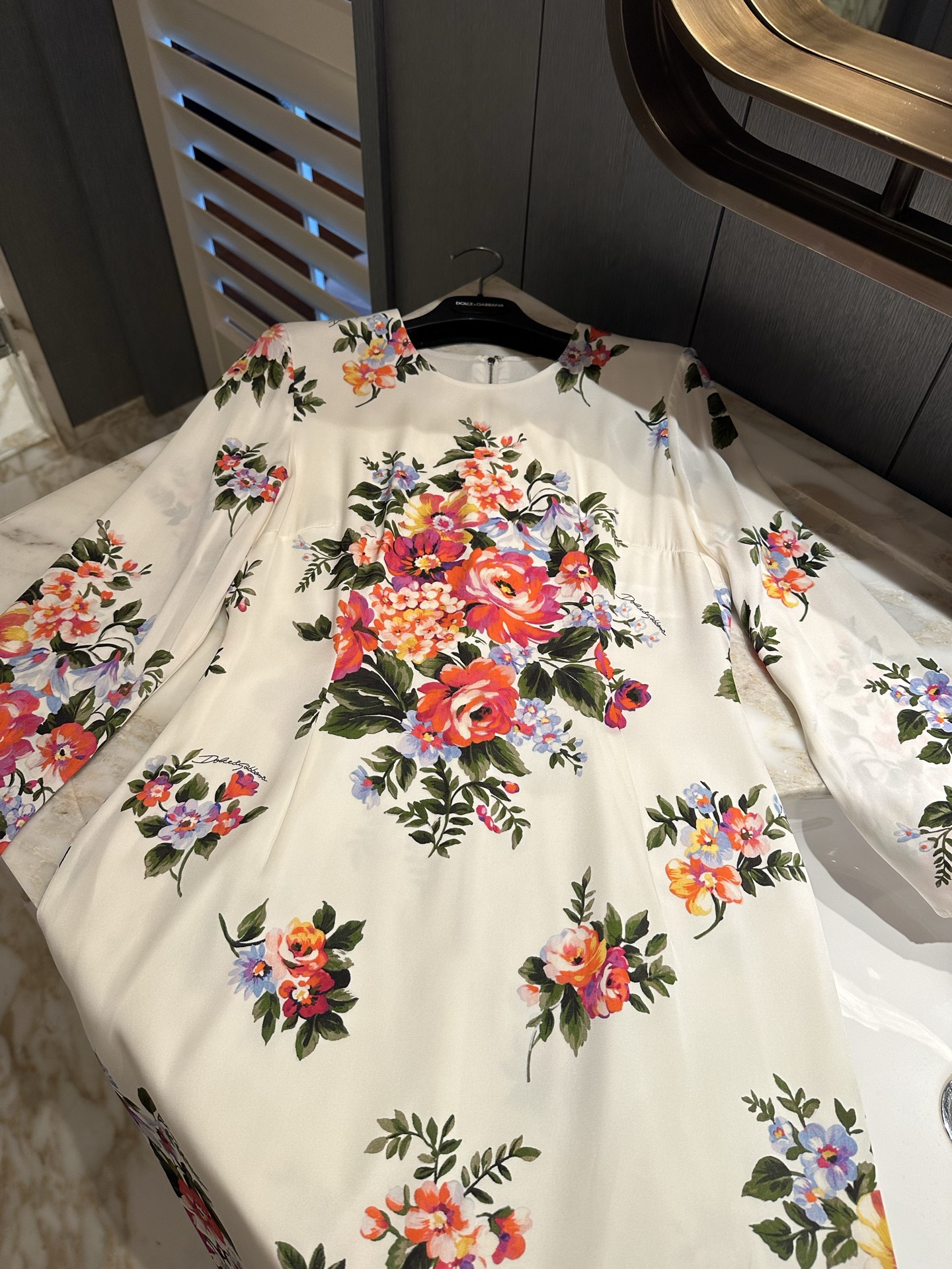 26春夏新款❤️定位印花连衣裙！里外全真丝面料！现货36-38-40-42