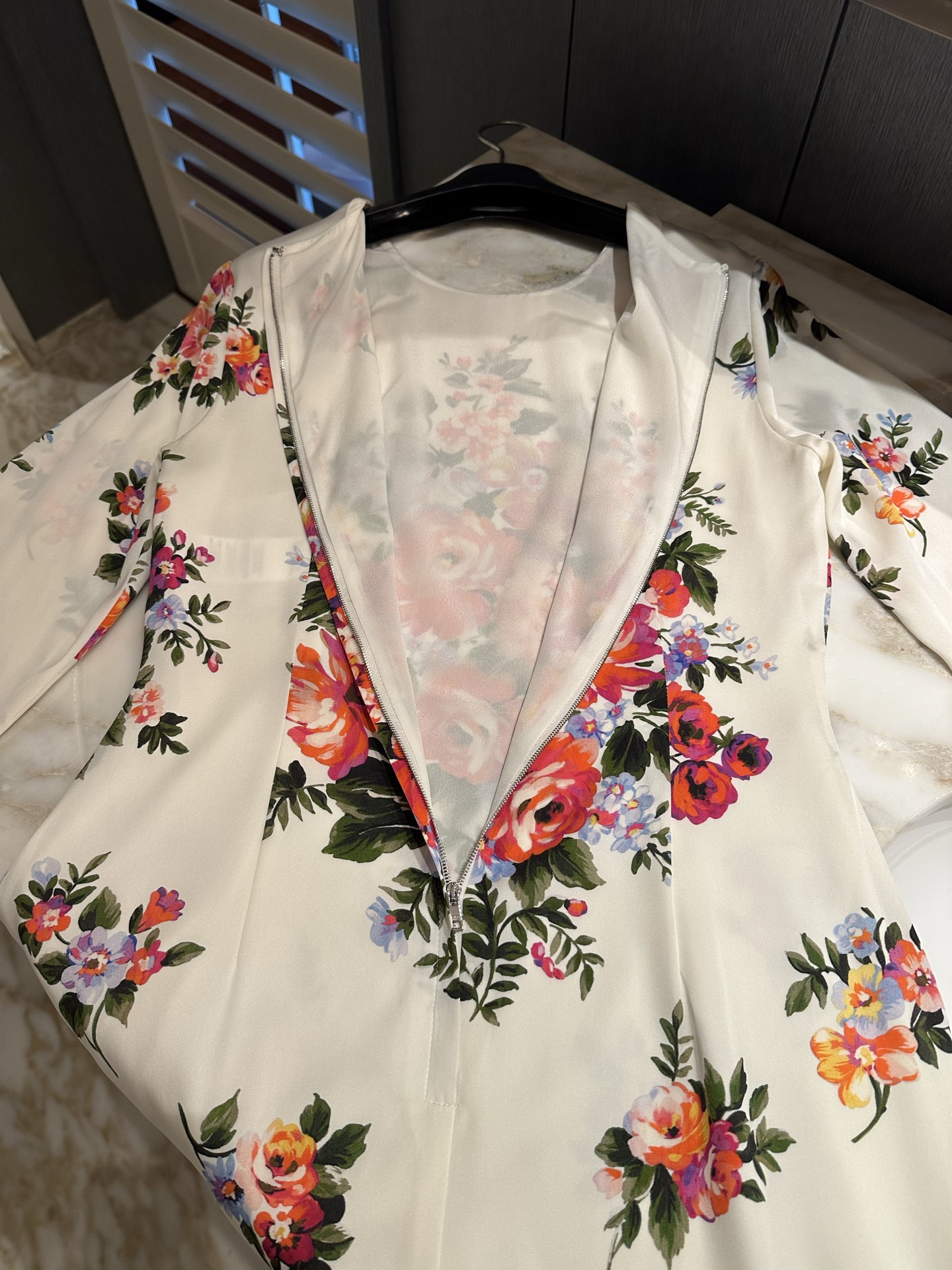 26春夏新款❤️定位印花连衣裙！里外全真丝面料！现货36-38-40-42