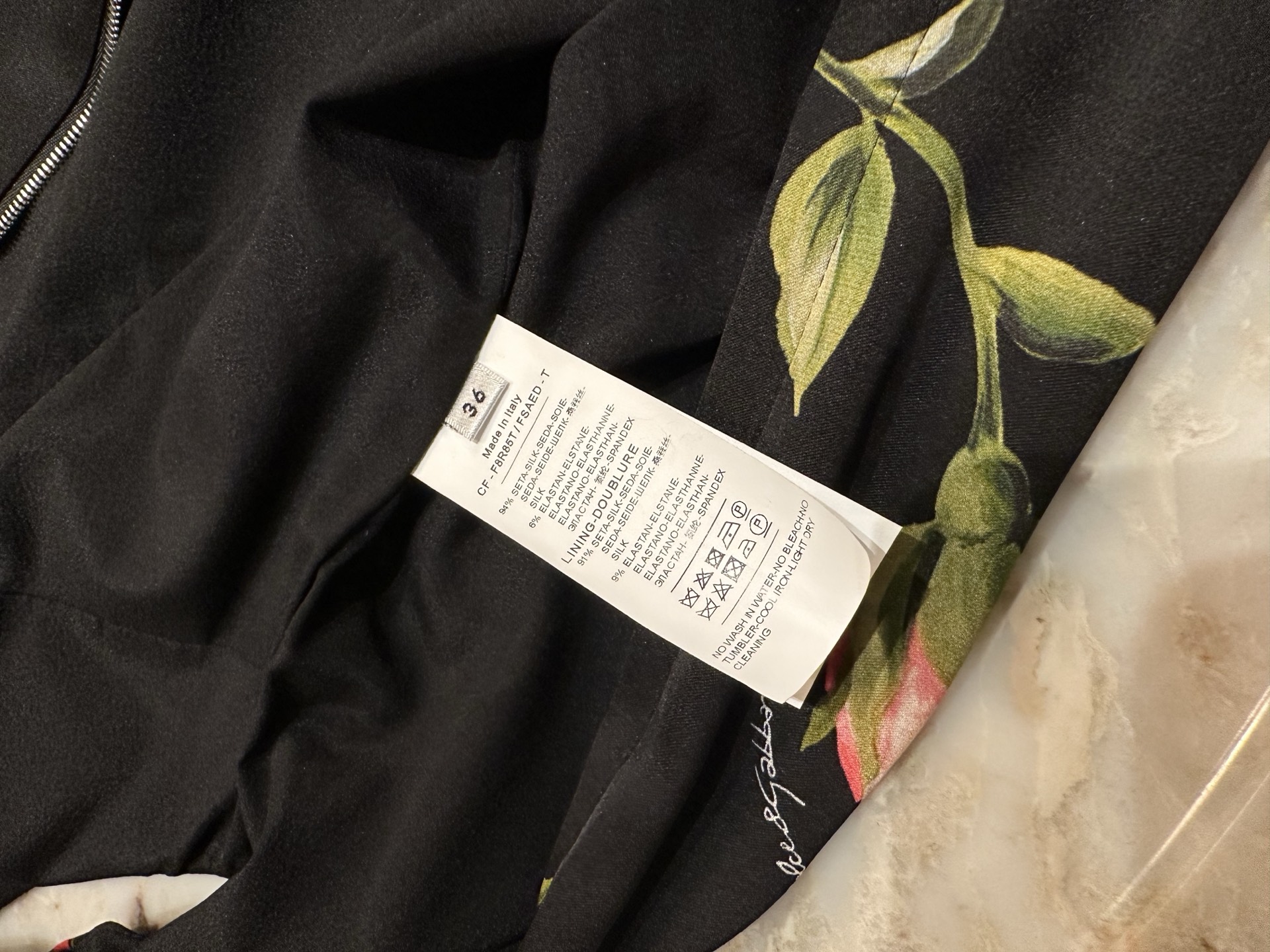 26春夏新款❤️真丝玫瑰地位印花连衣裙现货36-38-40-42