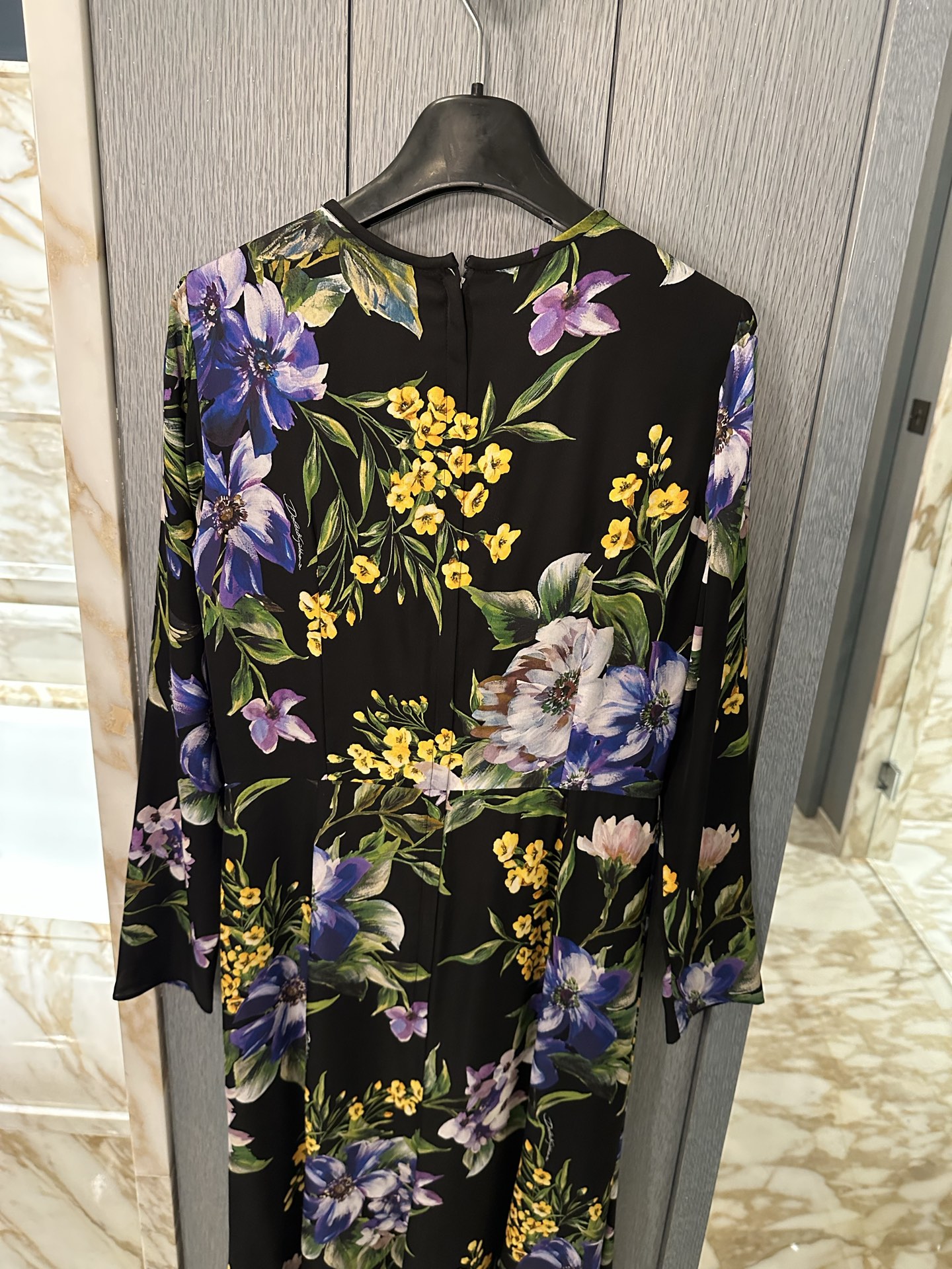 26春夏新款❤️限量款真丝印花连衣裙！现货36-38-40-42