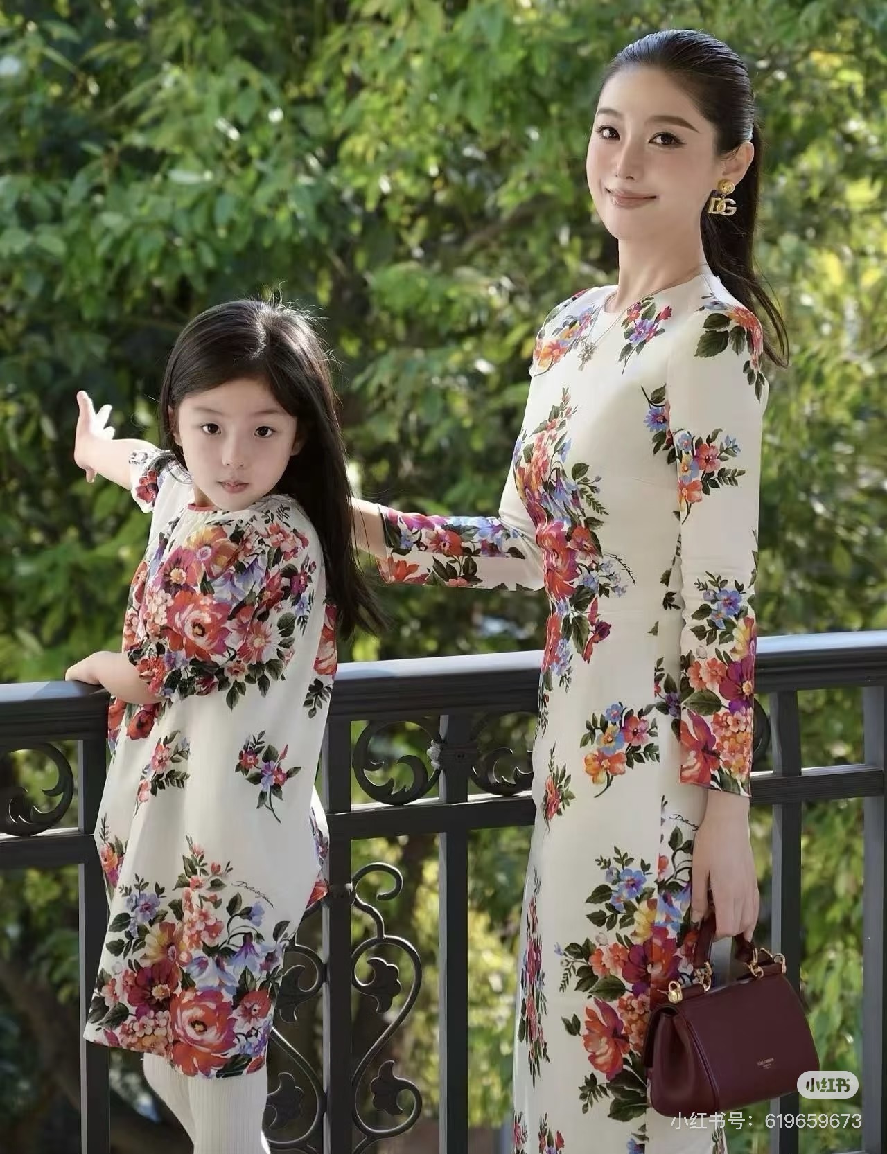 26春夏新款❤️定位印花连衣裙！里外全真丝面料！现货36-38-40-42