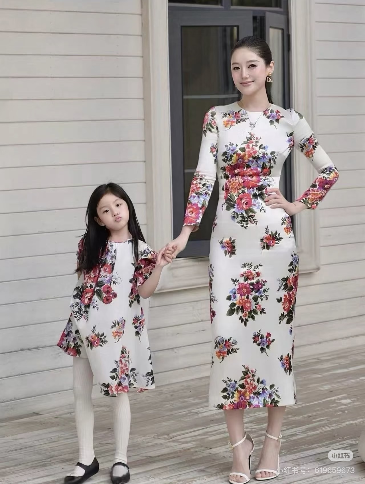 26春夏新款❤️定位印花连衣裙！里外全真丝面料！现货36-38-40-42