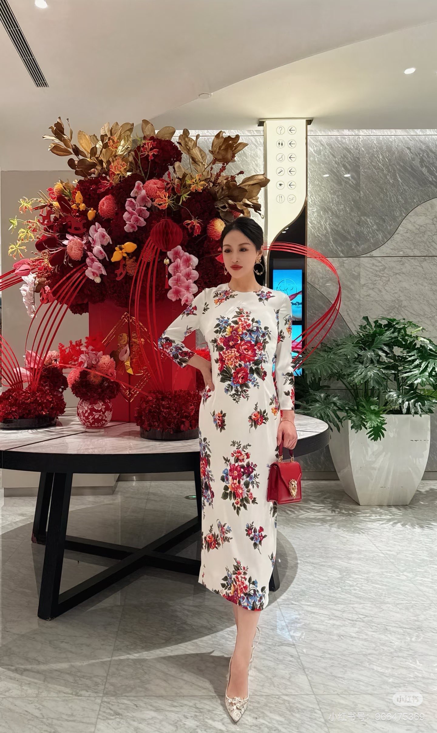 26春夏新款❤️定位印花连衣裙！里外全真丝面料！现货36-38-40-42